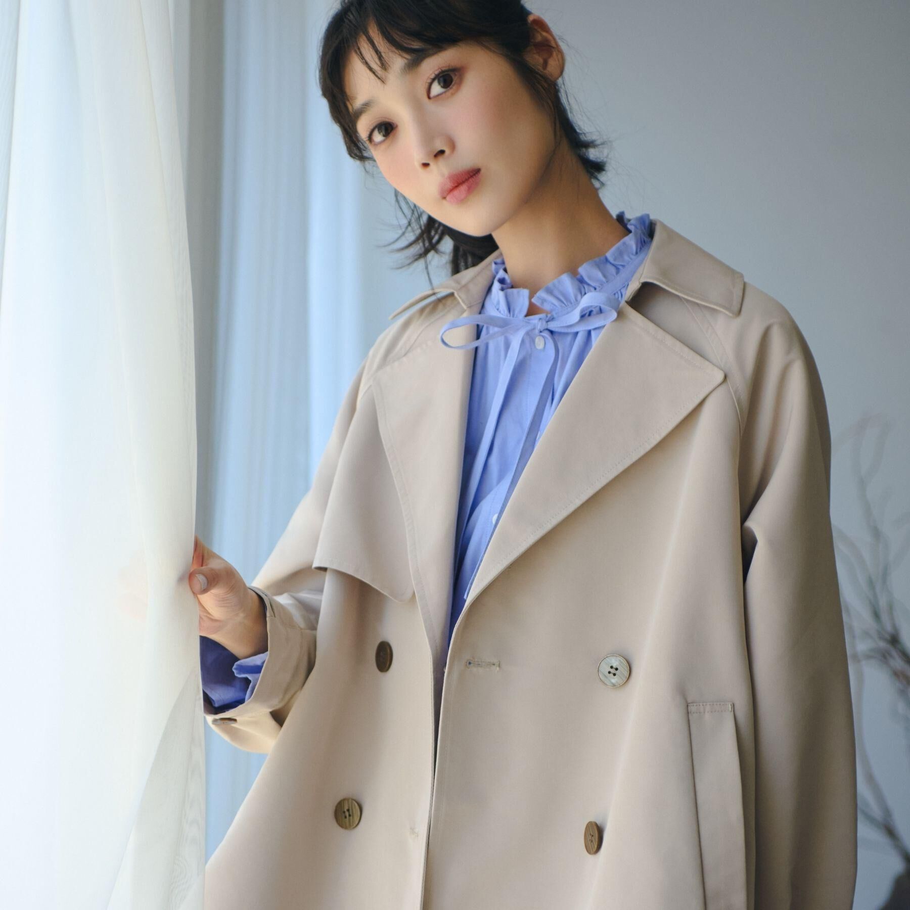 grove「【貴島明日香さん着用】【撥水／シルエット2WAY】軽やかミドルトレンチコート」|トレンチコート|