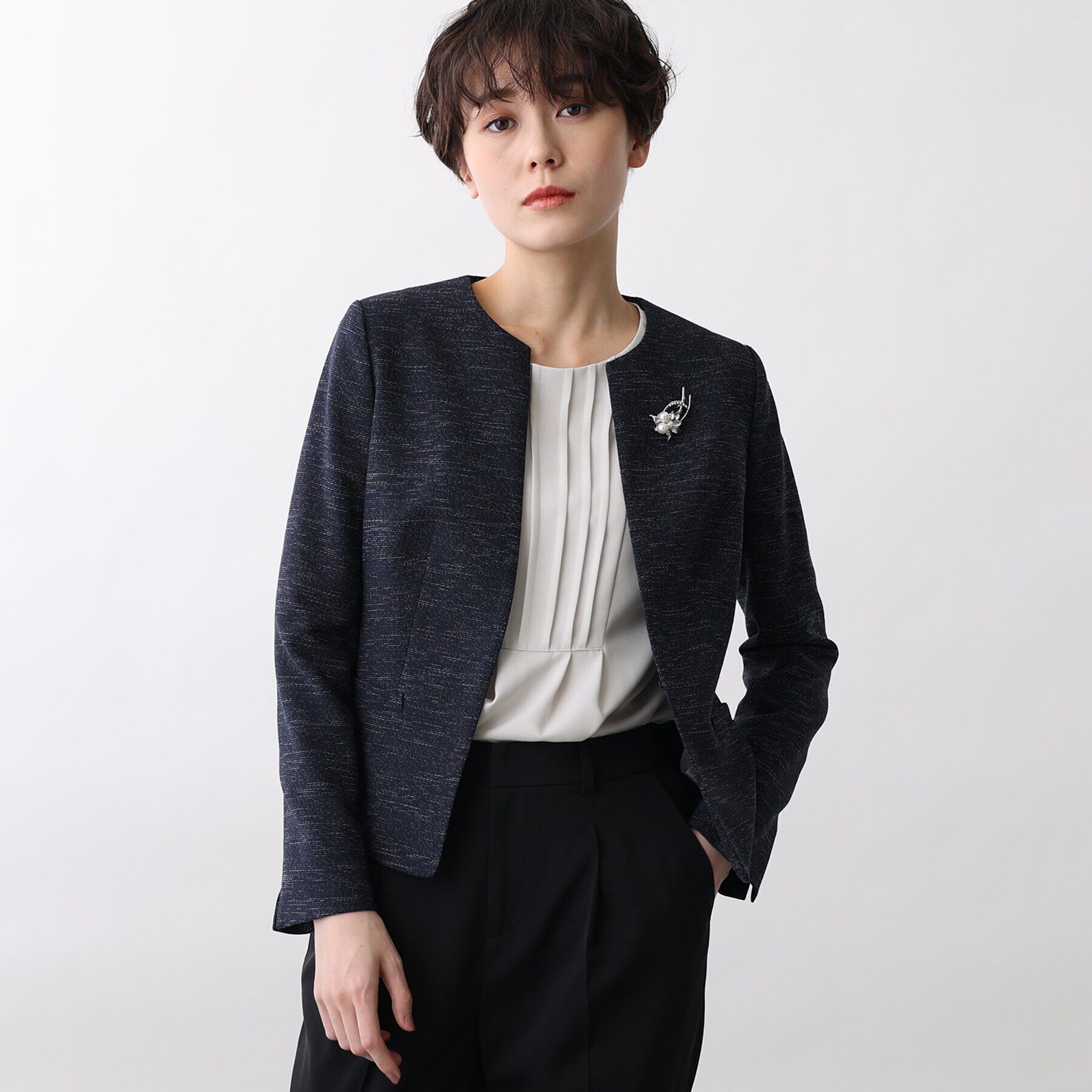 INDIVI「パール調ブローチ」|ブローチ・コサージュ|