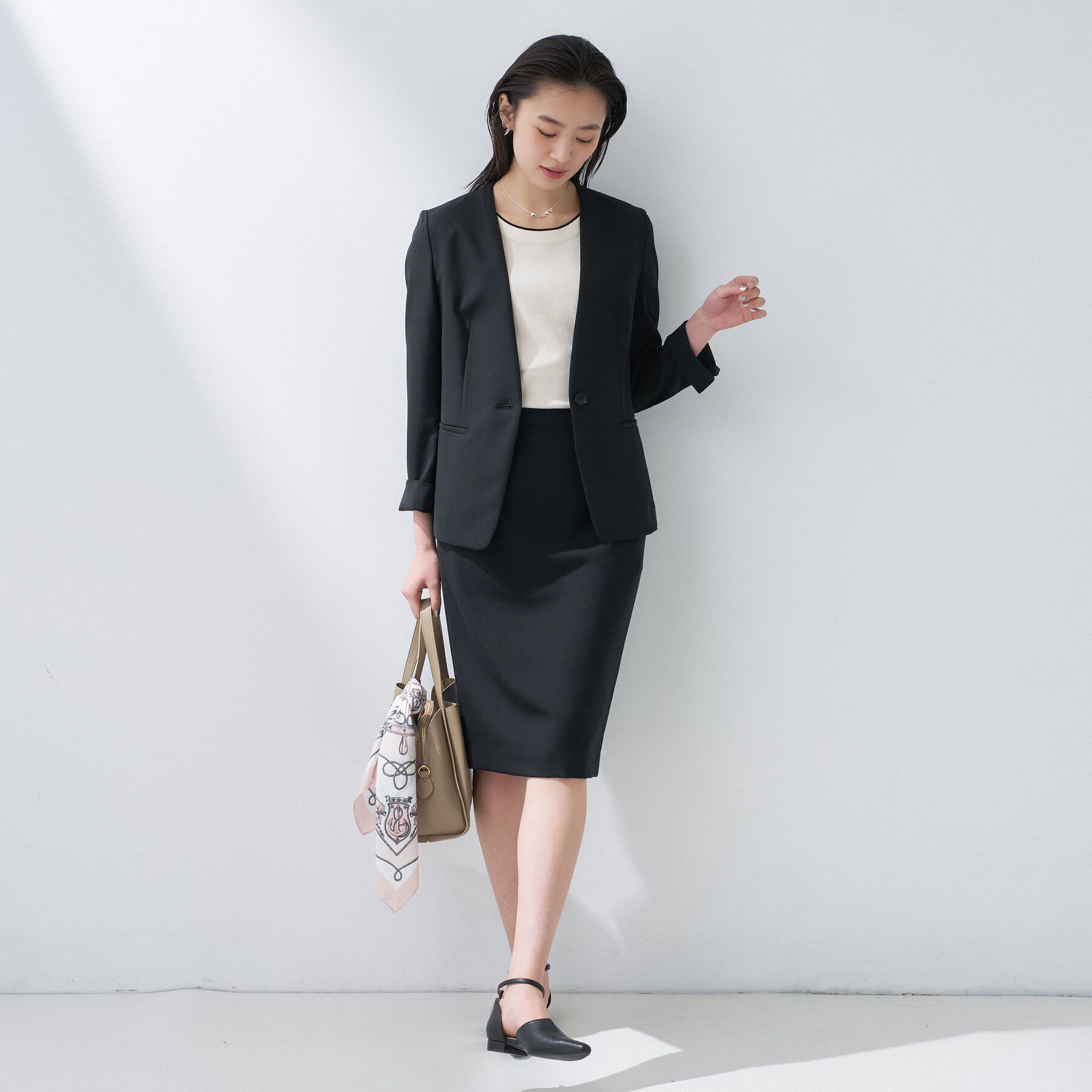 INDIVI「【定番スーツ／UVケア／洗える】ウール調ノーカラージャケット」|スーツ|