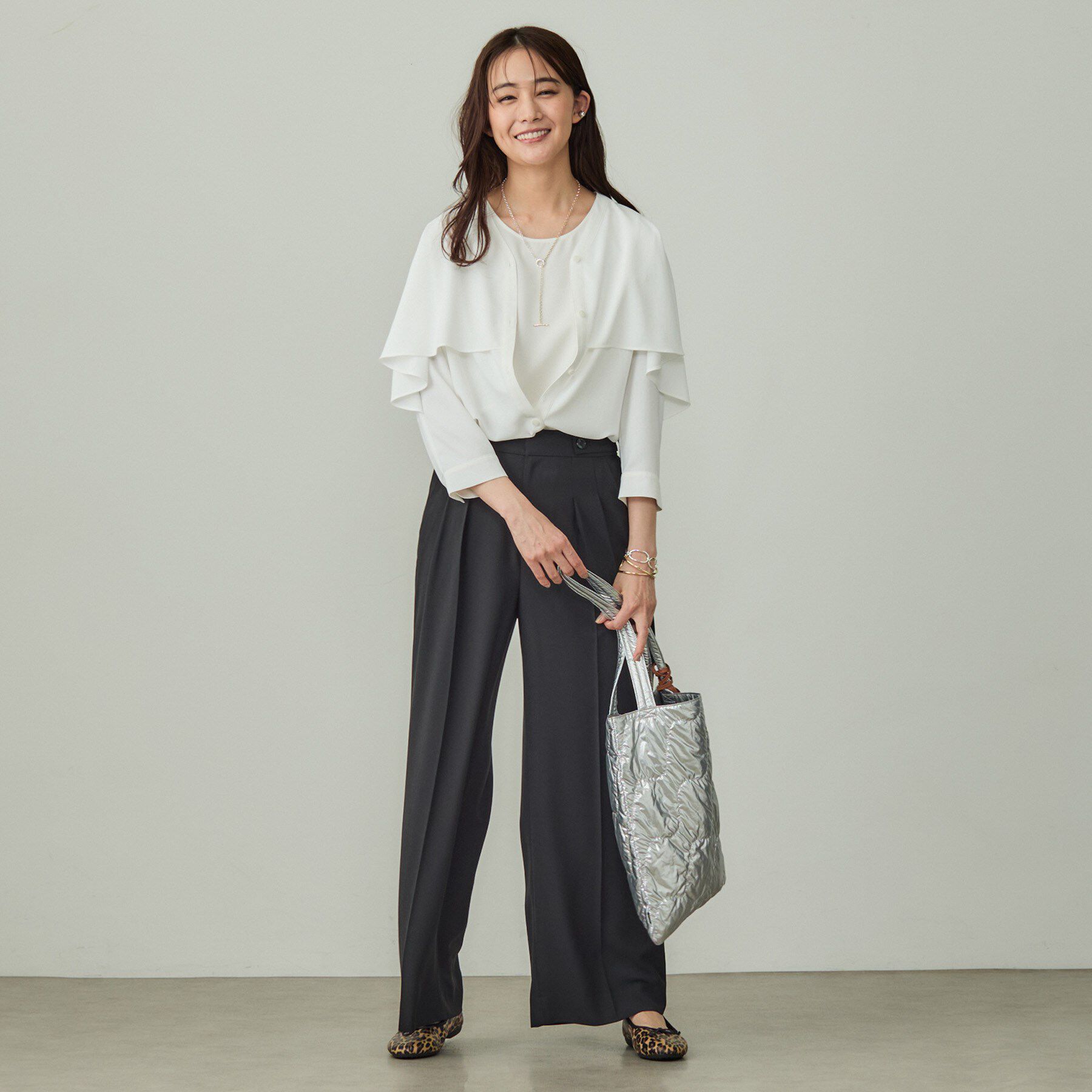 INDIVI「【羽織りとしても活躍！】ケープカラーブラウス」|シャツ・ブラウス|