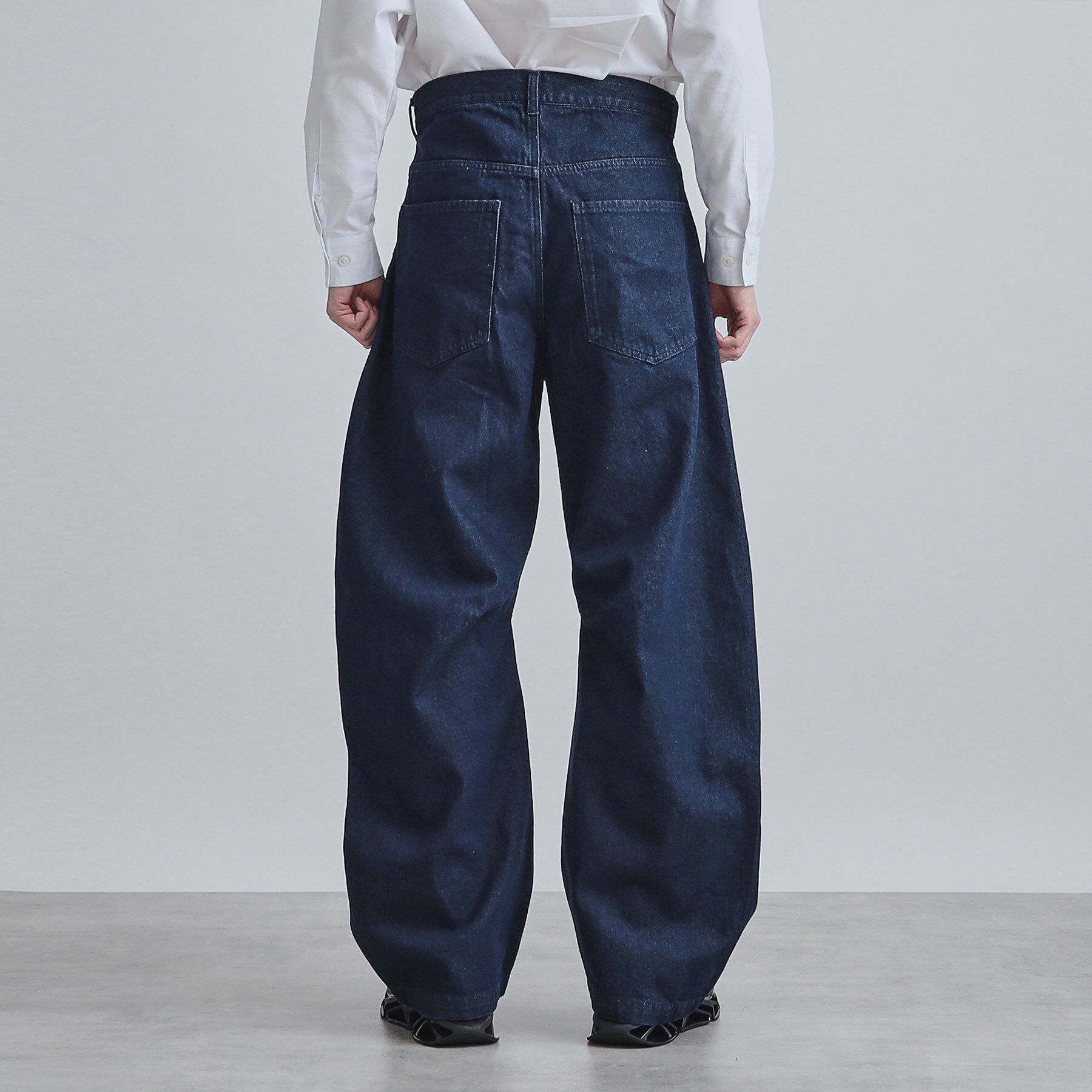 tk.TAKEO KIKUCHI「カーブステッチデニム」|デニム|