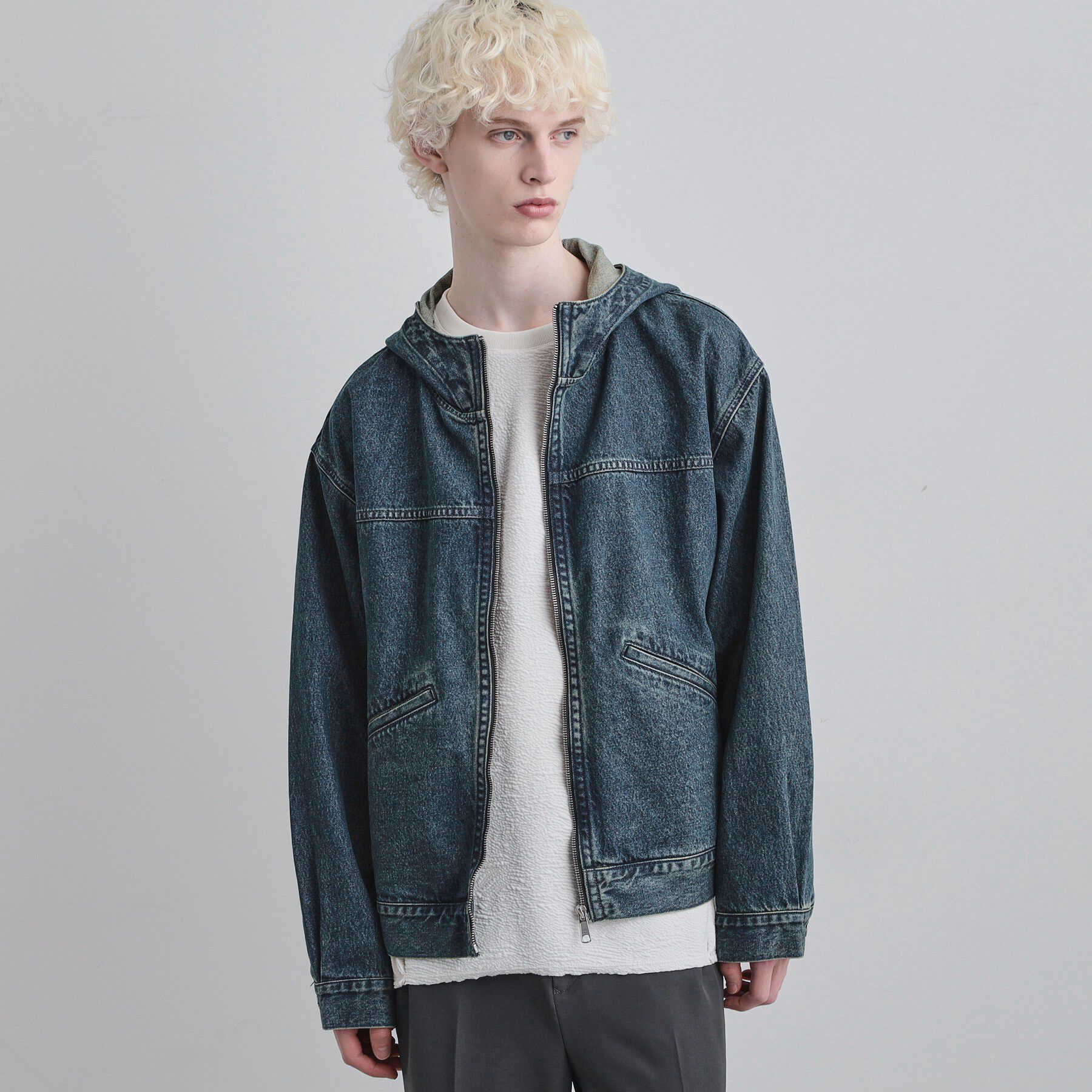 tk.TAKEO KIKUCHI「【セットアップ対応】デニムフードブルゾン」|ブルゾン・スタジャン|ブルー(093)
