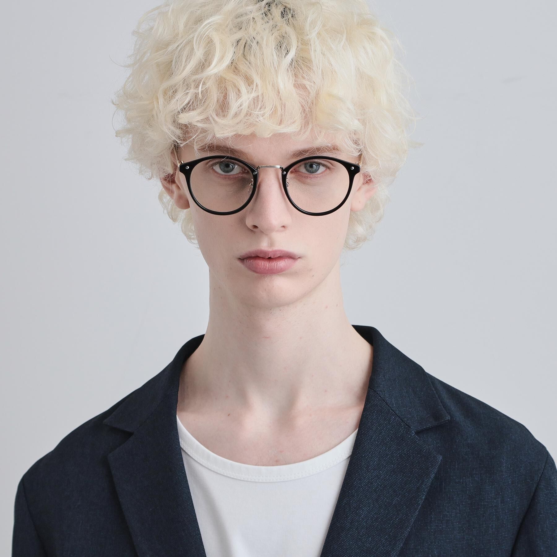 tk.TAKEO KIKUCHI「【調光】サングラス」|メガネ|