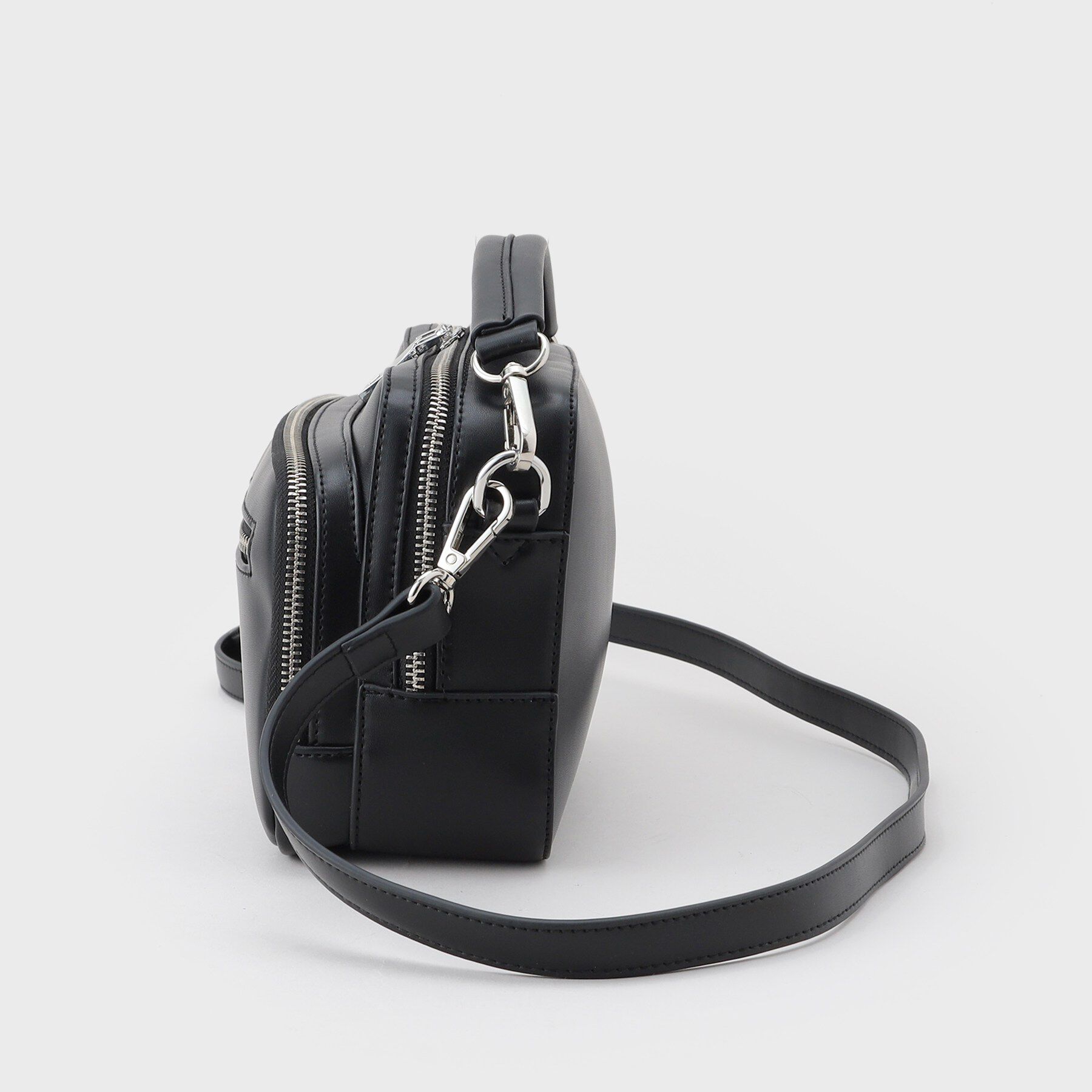 tk.TAKEO KIKUCHI「ポケットショルダーバッグ」|ショルダー・メッセンジャー|