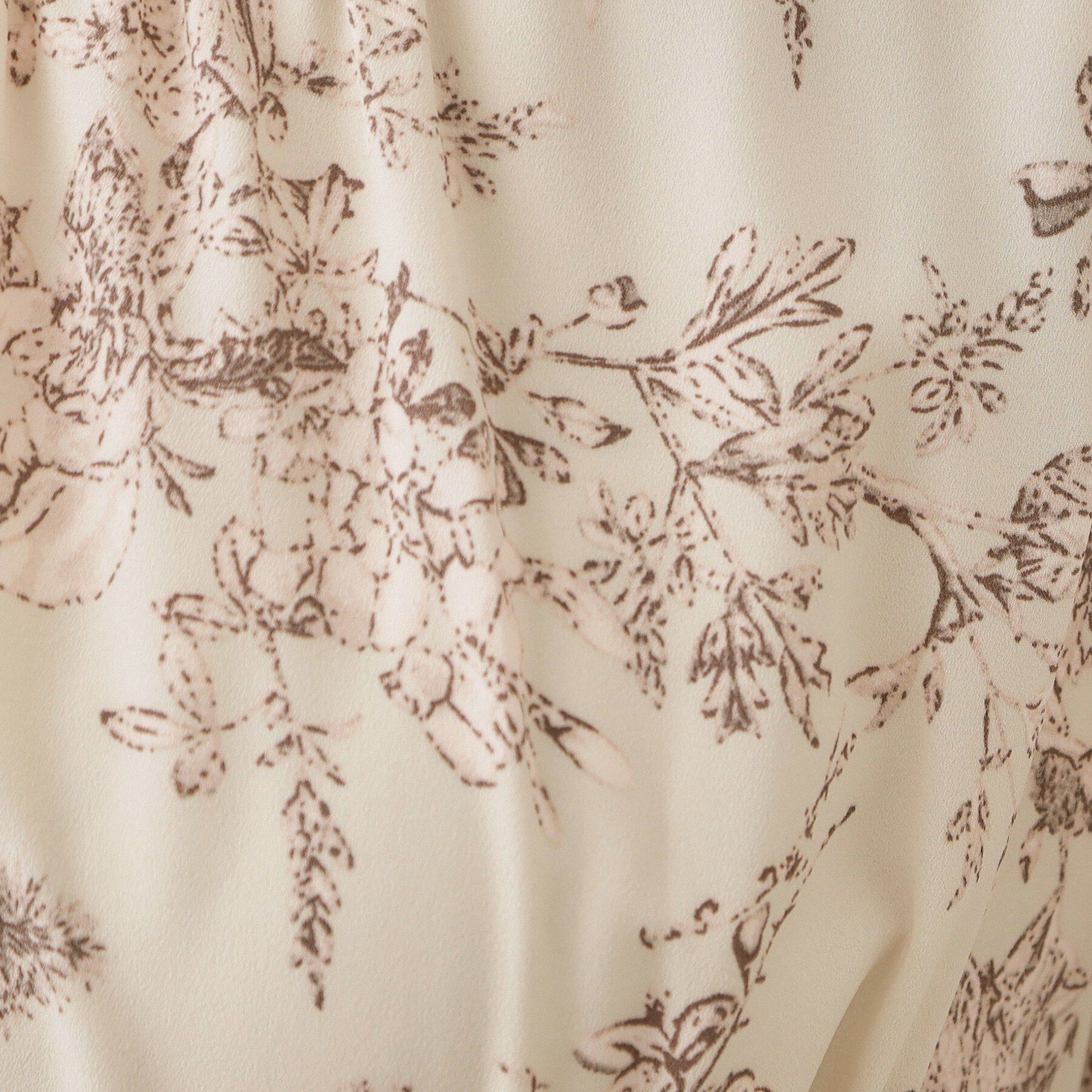 index「フラワーハイネックタックワンピース【洗濯機OK/イージーアイロン/防シワ】」|ワンピース|