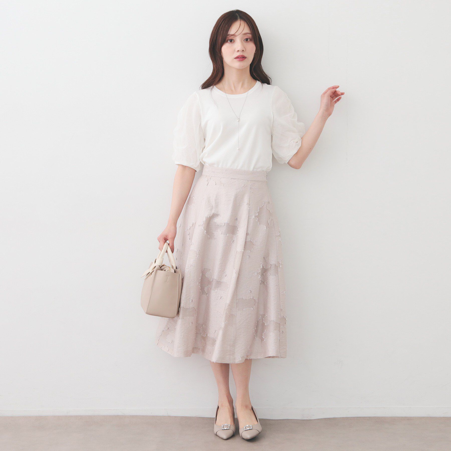 index「ギャザーチュールスリーブニット【洗濯機OK/抗ピル】」|ニット・セーター|