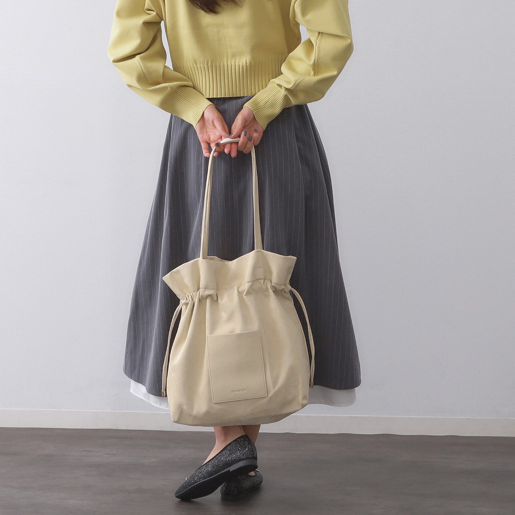 OPAQUE.CLIP「【A4サイズ対応】ソフト合皮巾着ドローストリングトートバッグ」|トートバッグ|