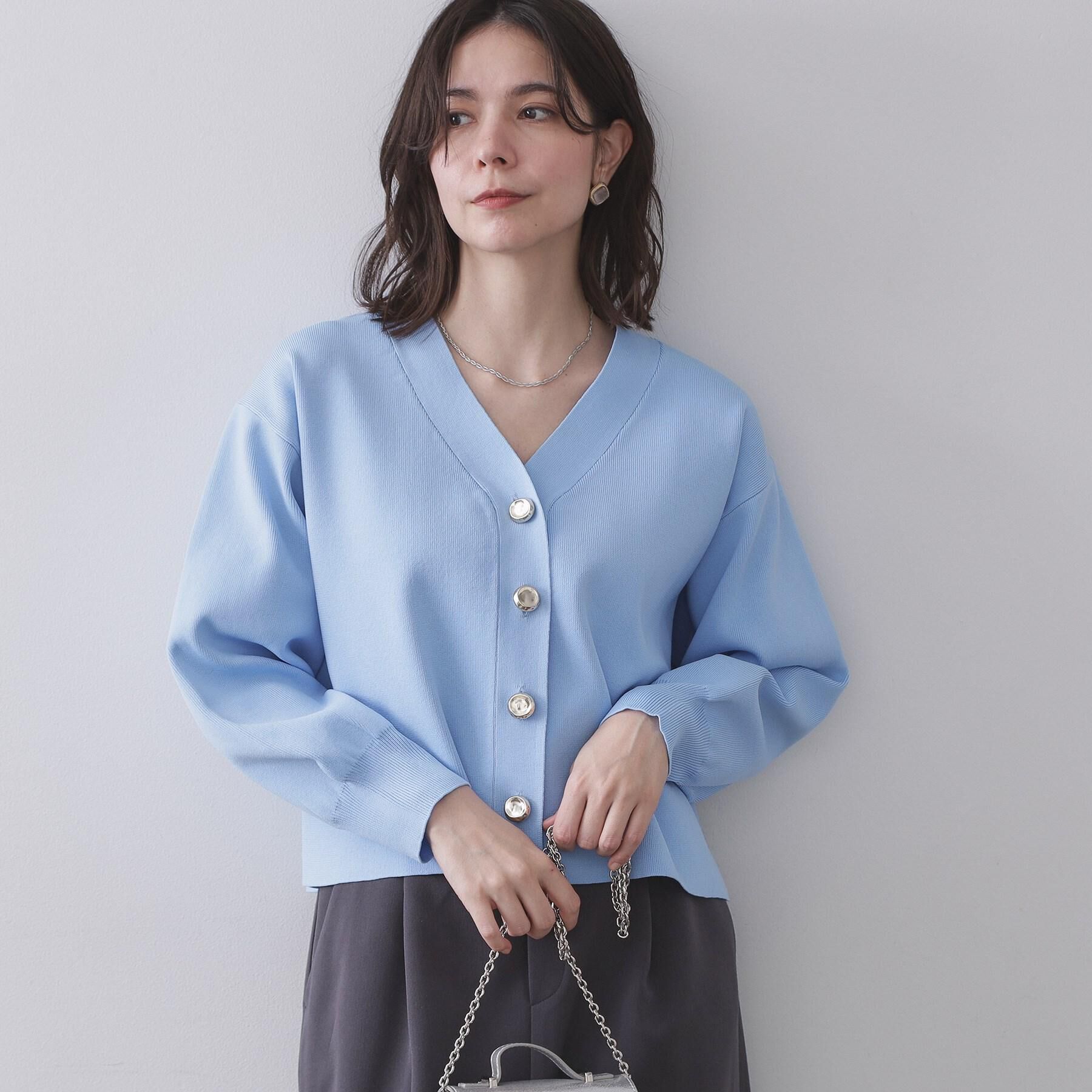 OPAQUE.CLIP「ゴールドビックボタンVネックニットカーディガン【洗濯機OK】」|カーディガン|