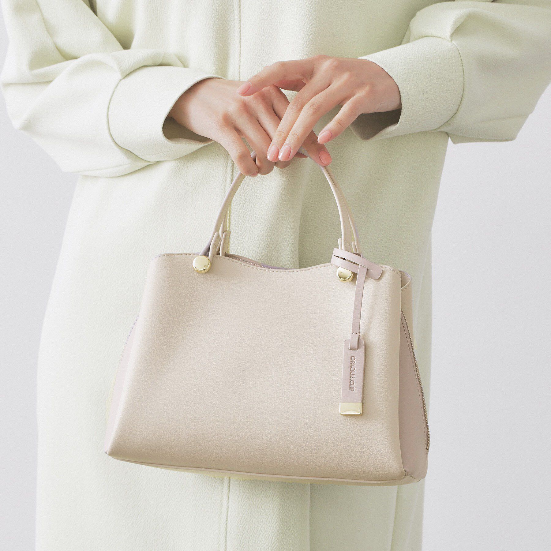 OPAQUE.CLIP「【2WAY】バイカラーミドルボストンバッグ」|ショルダー・メッセンジャー|グレージュ(850)