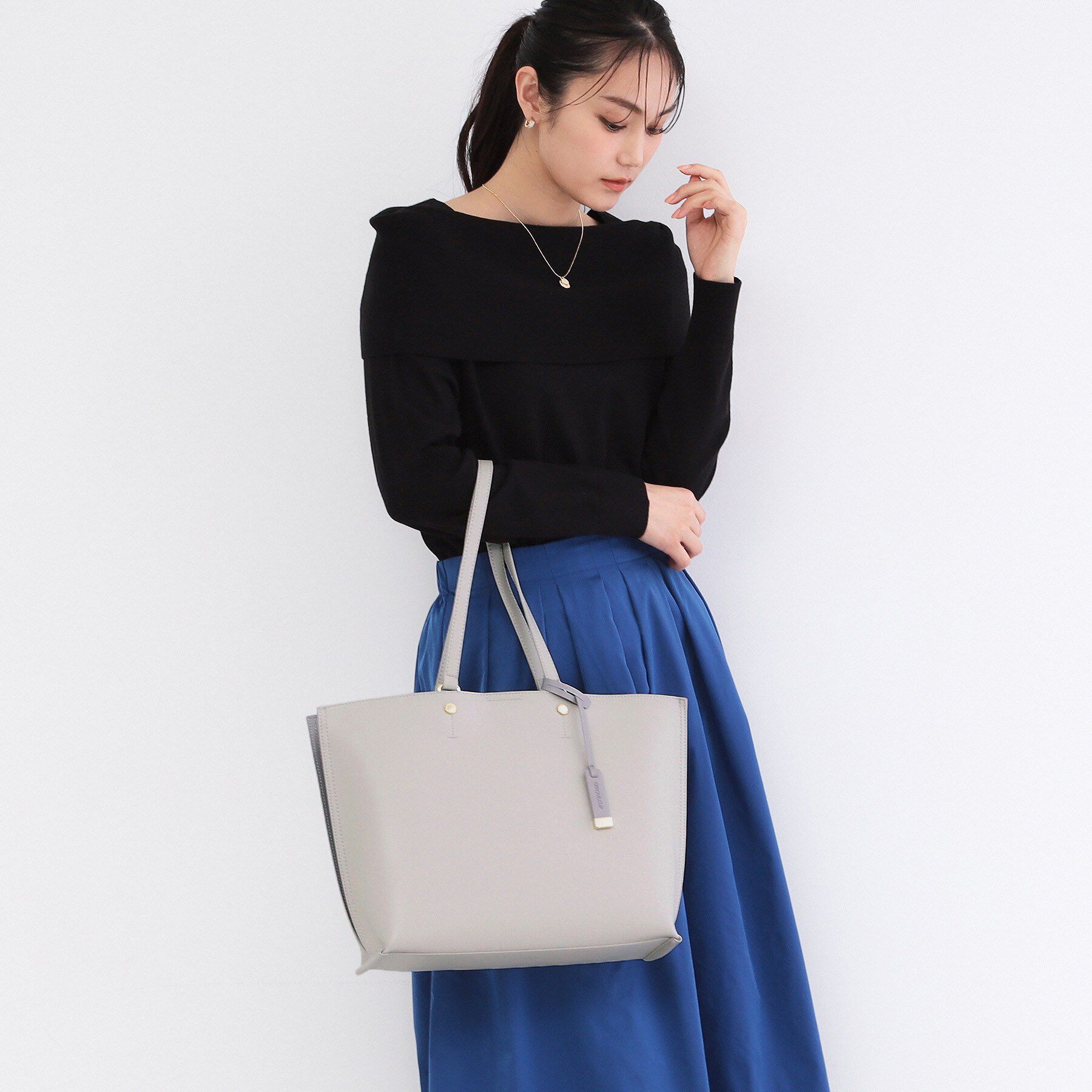 OPAQUE.CLIP「【A4サイズ対応】名品バイカラーA4トート」|トートバッグ|グレージュ(850)