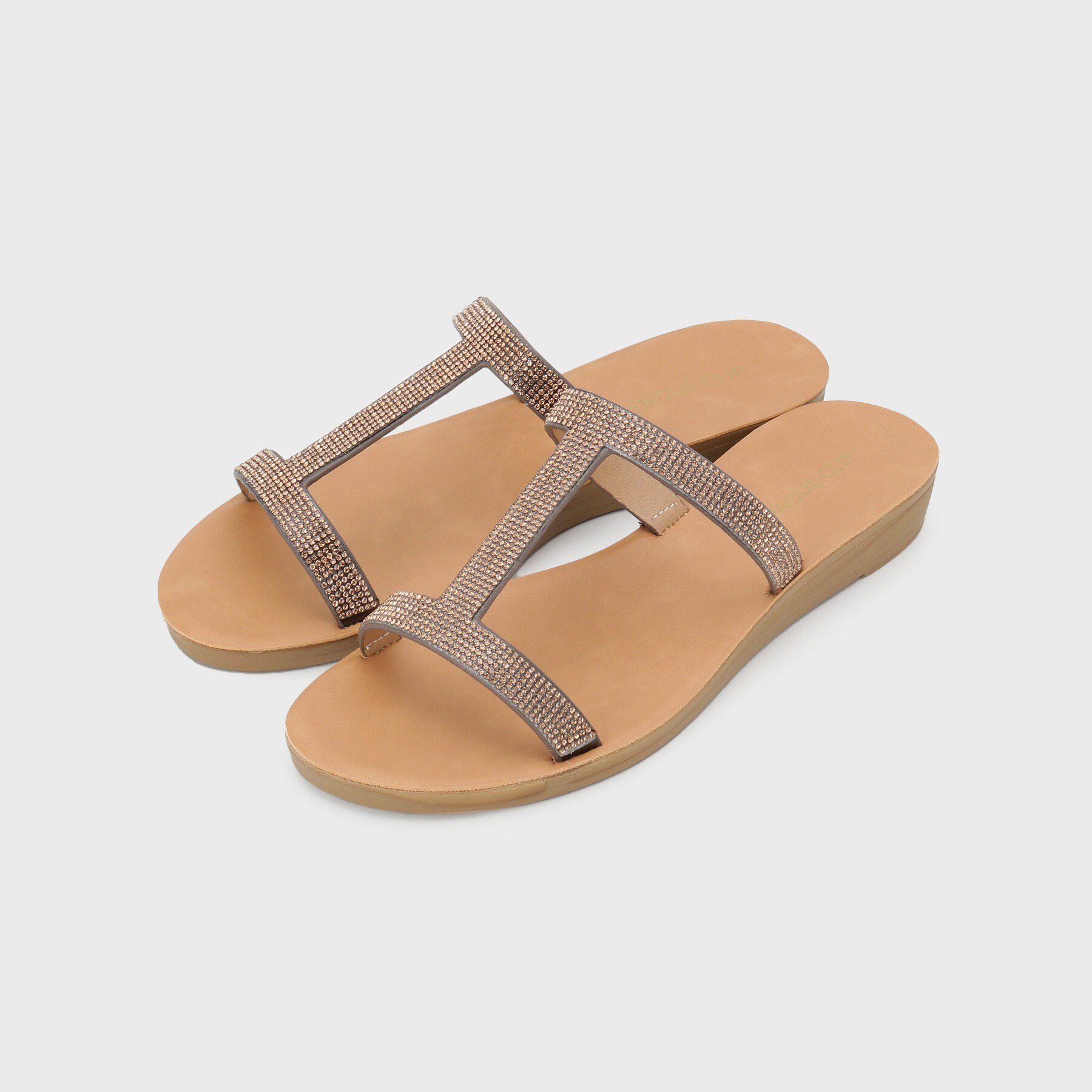 OPAQUE.CLIP「ラインストーンI字ストラップサンダル」|サンダル|ブロンズ(008)