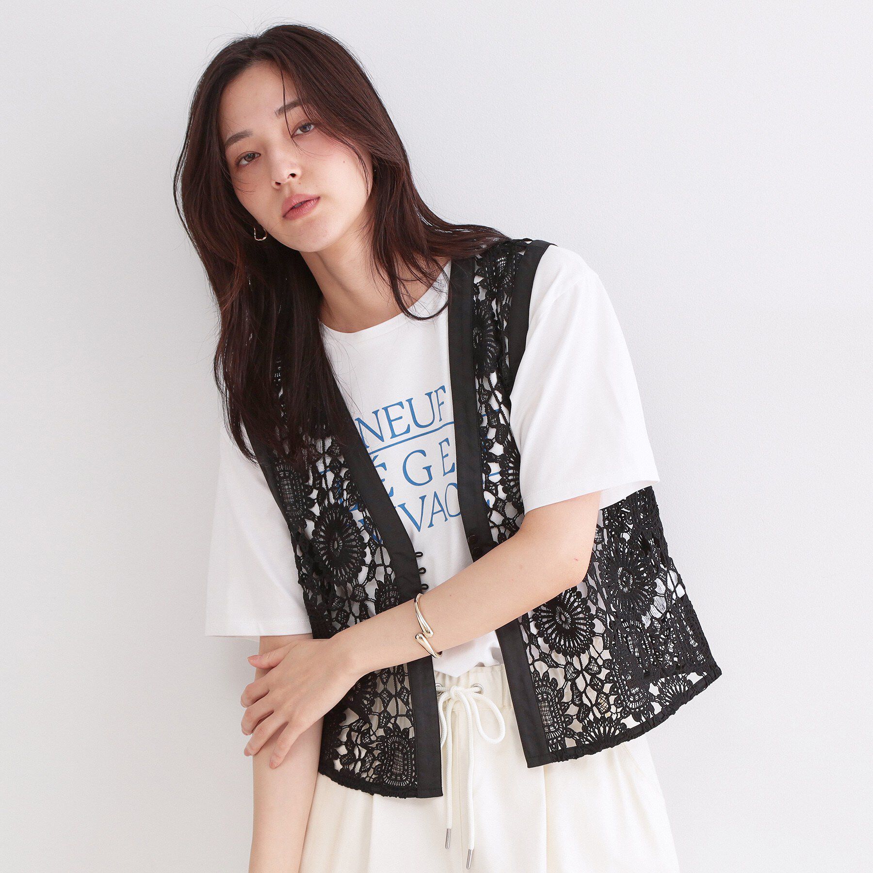 OPAQUE.CLIP「レースVネックベスト」|ベスト・ジレ|ブラック(019)