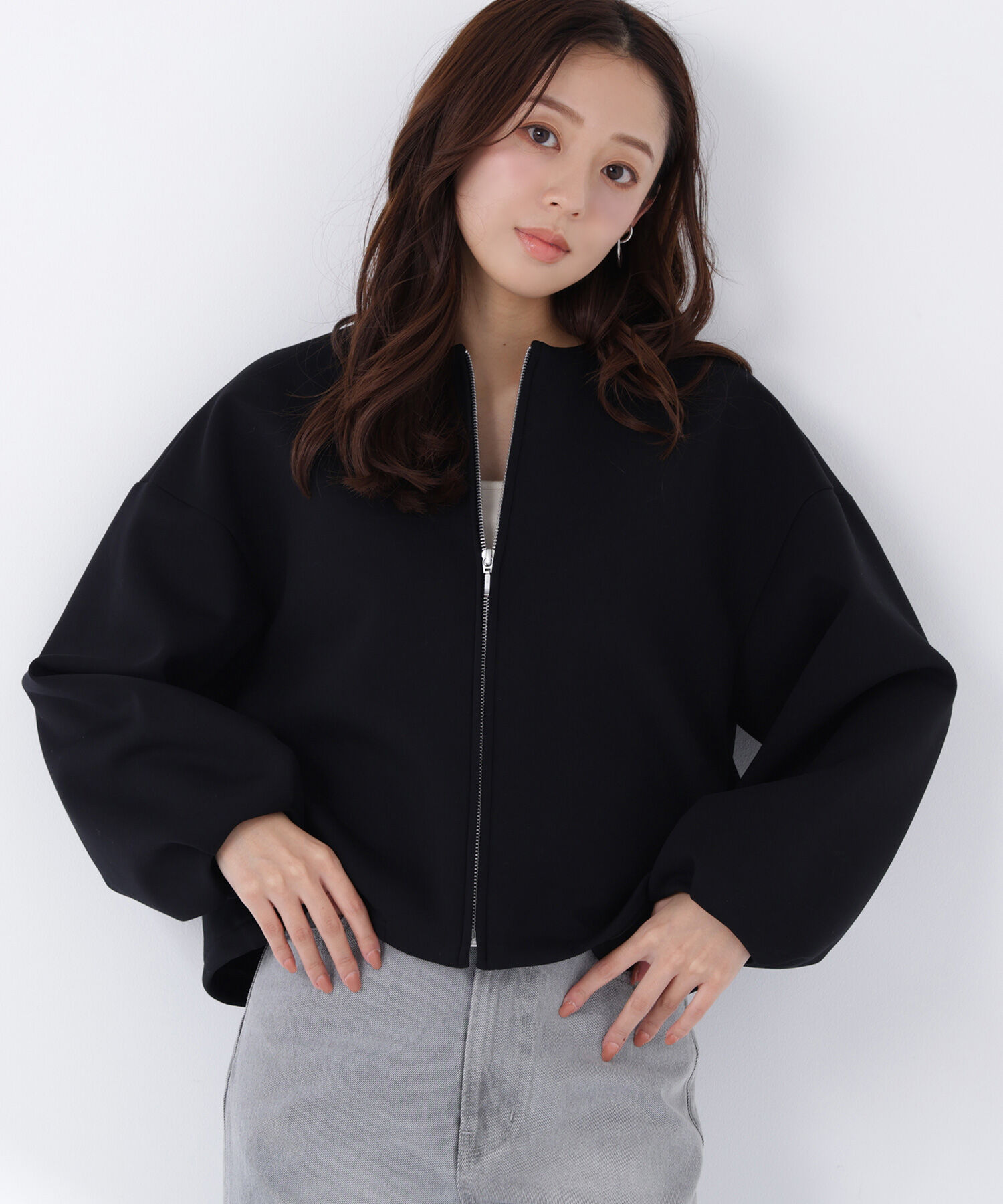  「ノーカラーダンボールブルゾン」|ブルゾン・スタジャン|ブラック