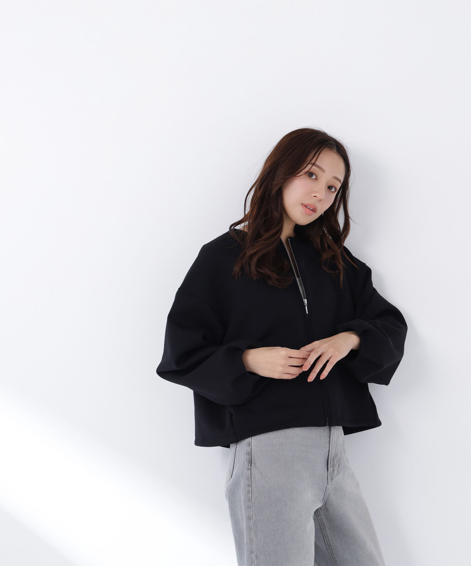  「ノーカラーダンボールブルゾン」|ブルゾン・スタジャン|