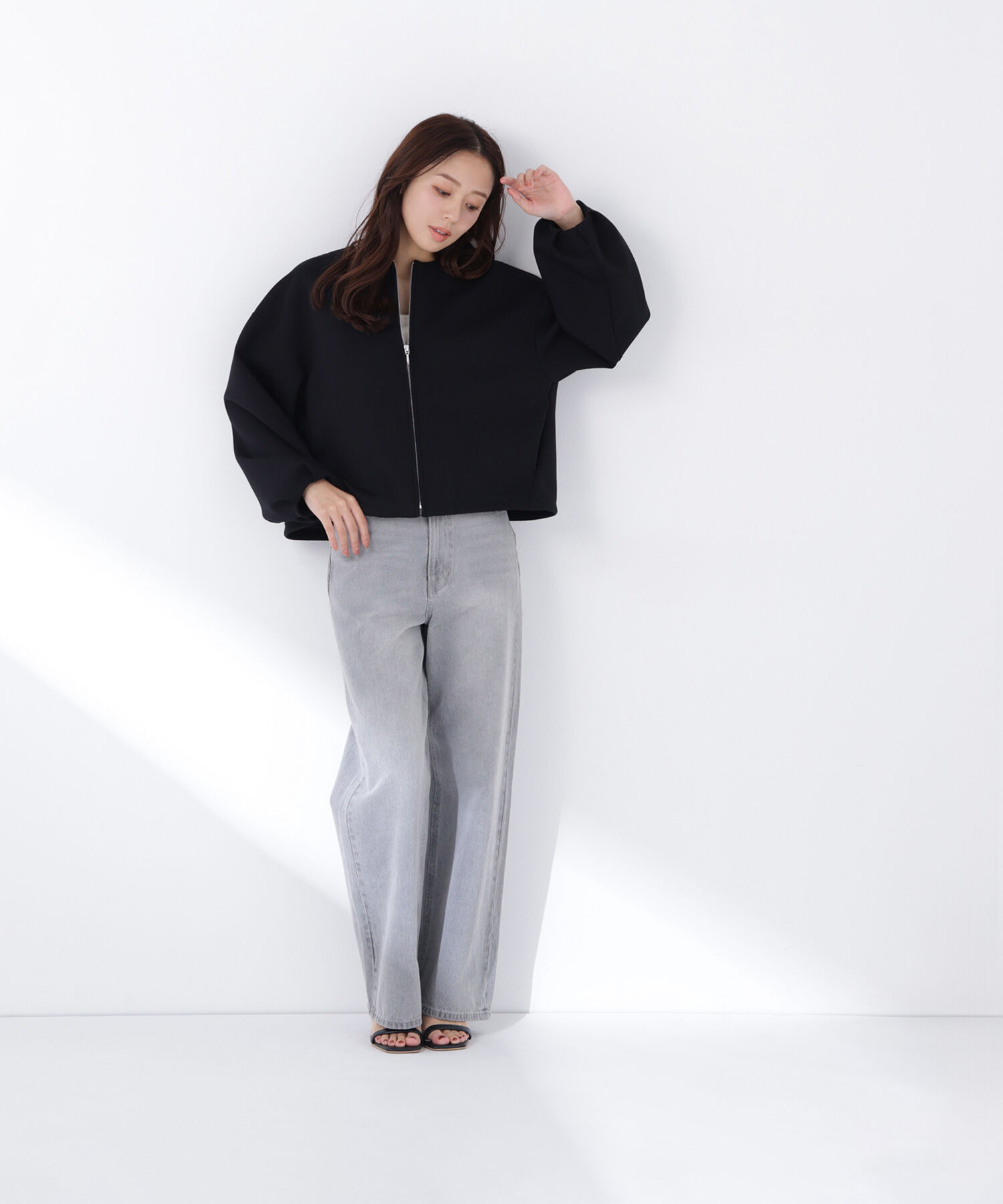  「ノーカラーダンボールブルゾン」|ブルゾン・スタジャン|