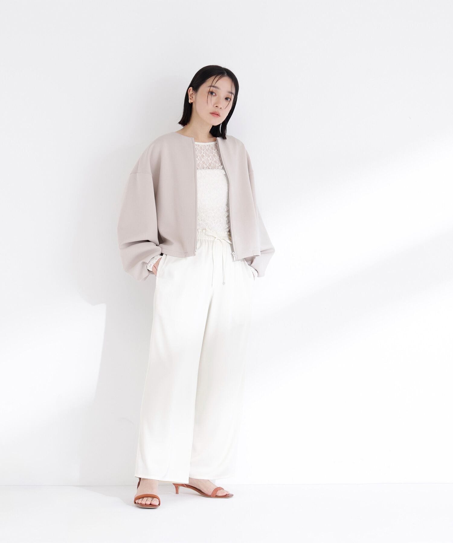  「ノーカラーダンボールブルゾン」|ブルゾン・スタジャン|