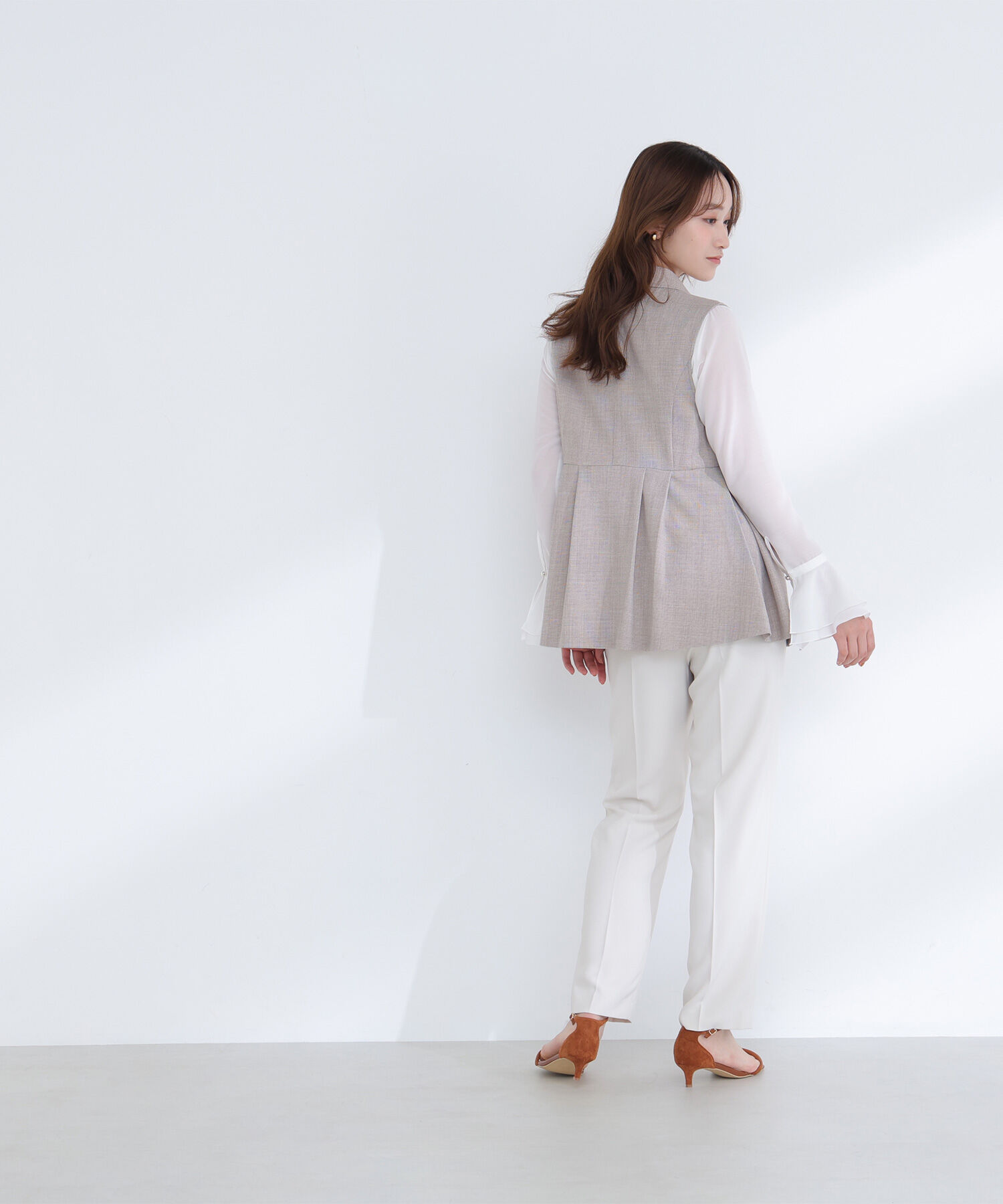  「ペプラムテーラードジレ」|ブルゾン・スタジャン|