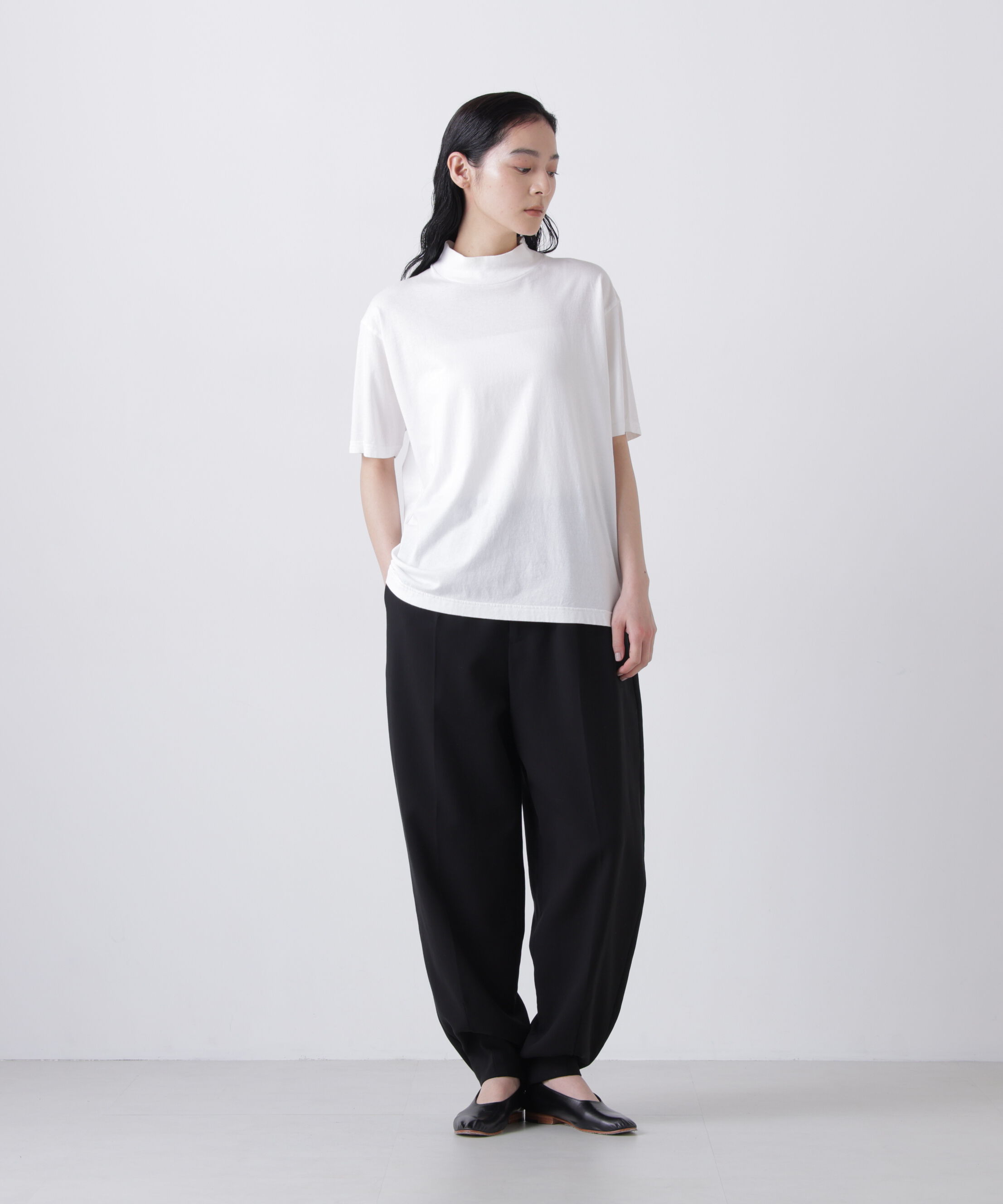 YLEVE 「Ｙ / ORGANIC COTTON JERSEY MOCK NECK SHORT SLEEVE T-SHIRT」|Tシャツ・カットソー|