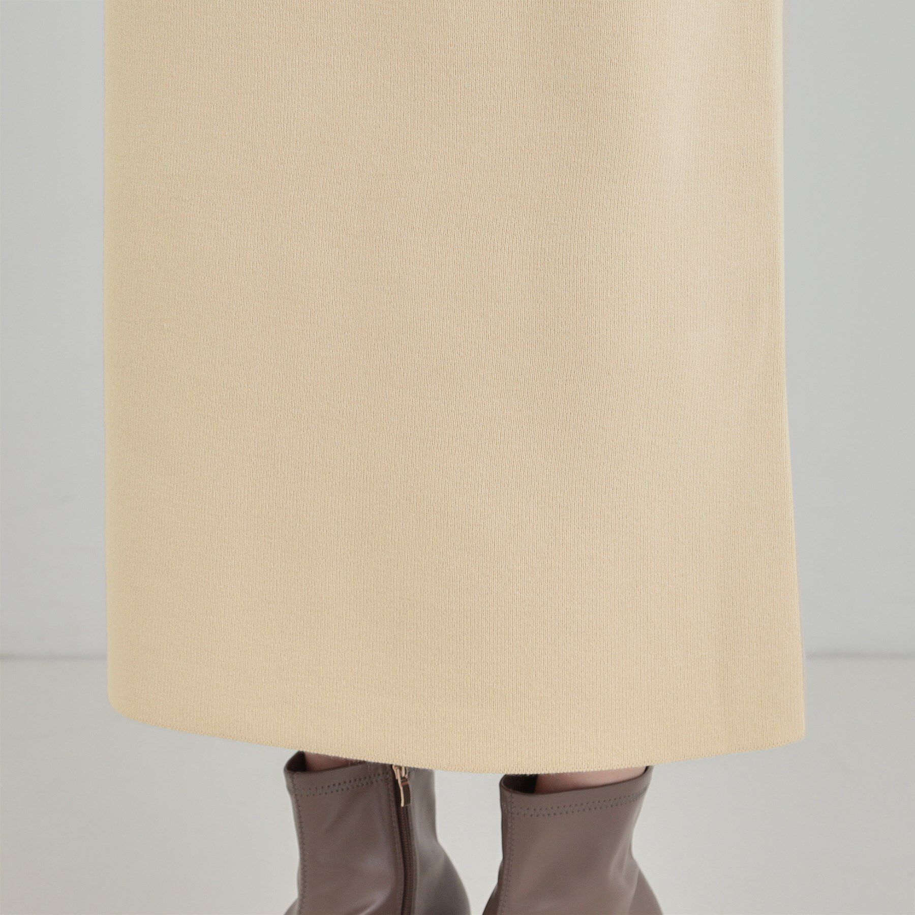 SHOO･LA･RUE「【洗濯機可/セットアップ可/毛玉になりにくい】心地よく穿ける ニットナロースカート」|スカート|