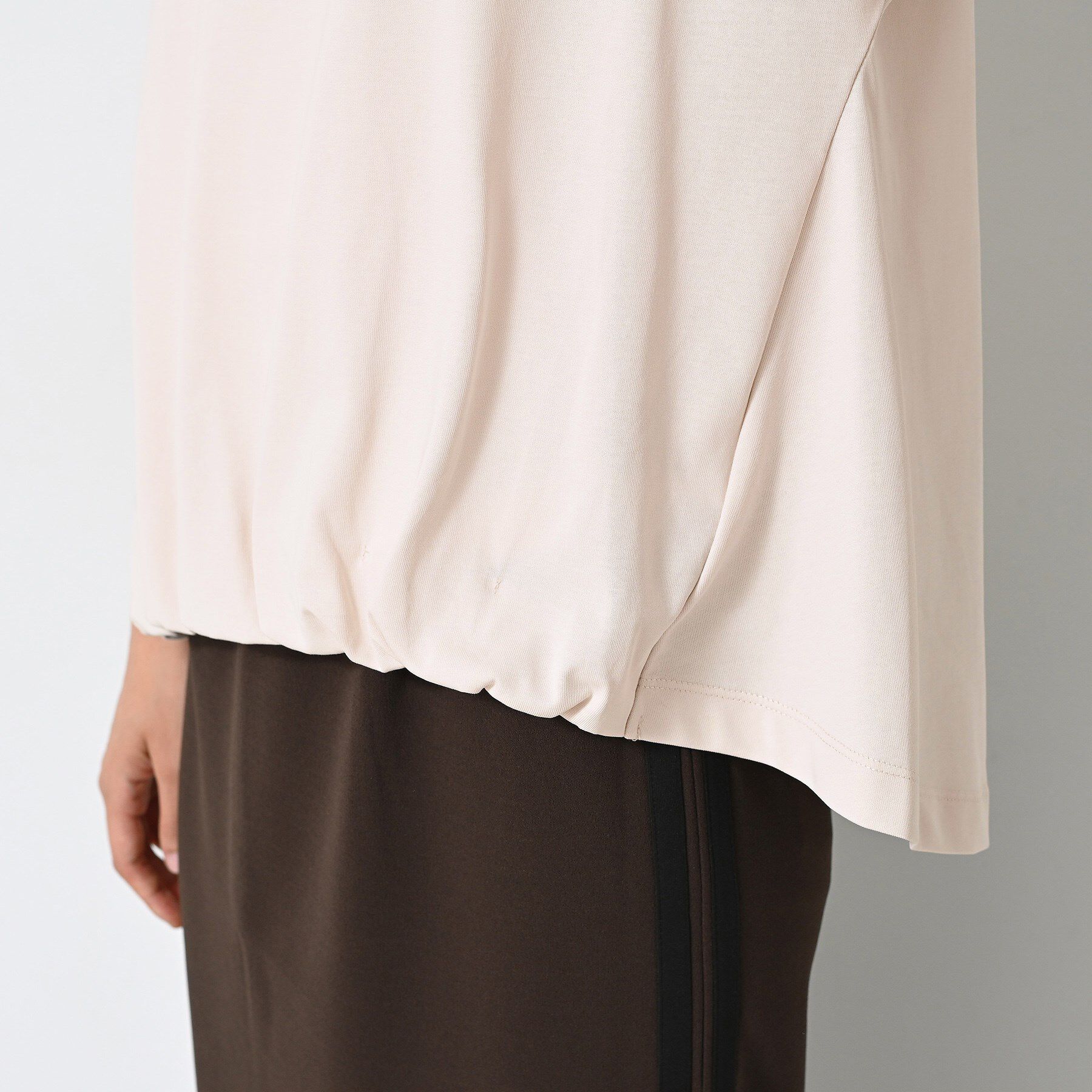 Dessin「【二の腕カバー／UVカット】ロールアップスリーブ裾ギャザーカットソー」|Tシャツ・カットソー|