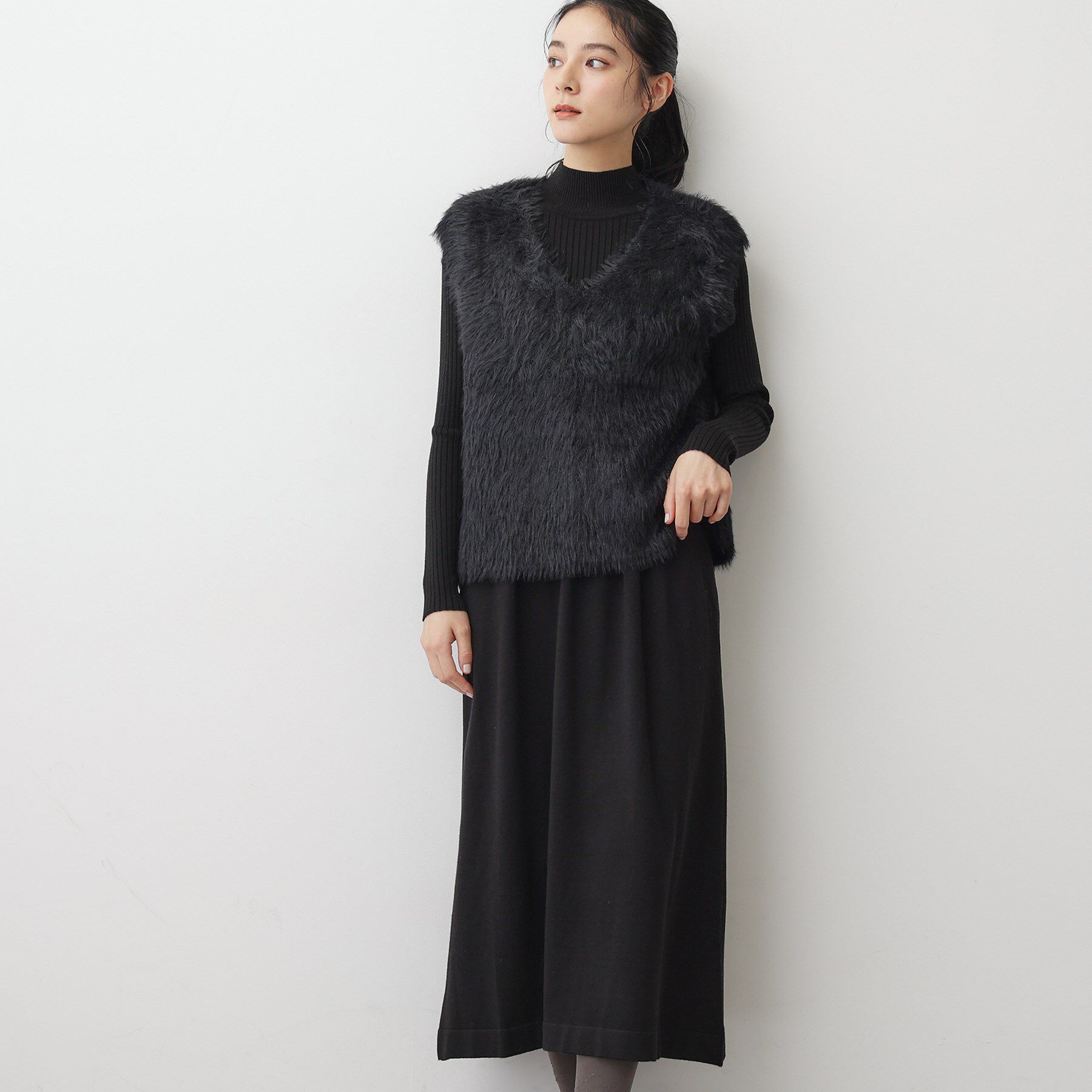 Dessin「【2点セット・洗える】シャギーベストニットワンピース」|スーツ|ブラック(019)