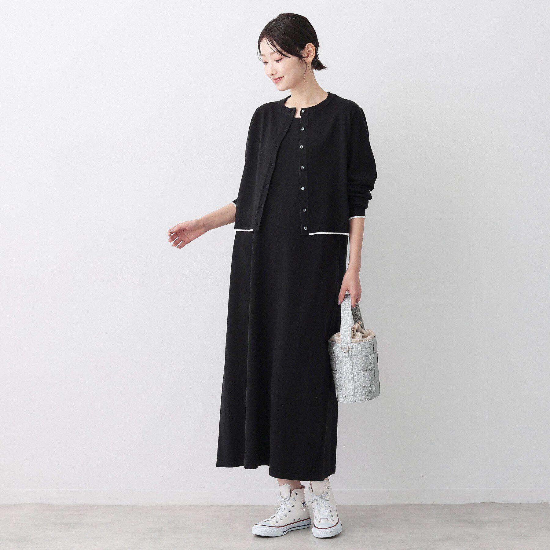 Dessin「【2点セット・洗える】ニットカーディガン&times;ノースリーブワンピース」|ワンピース|