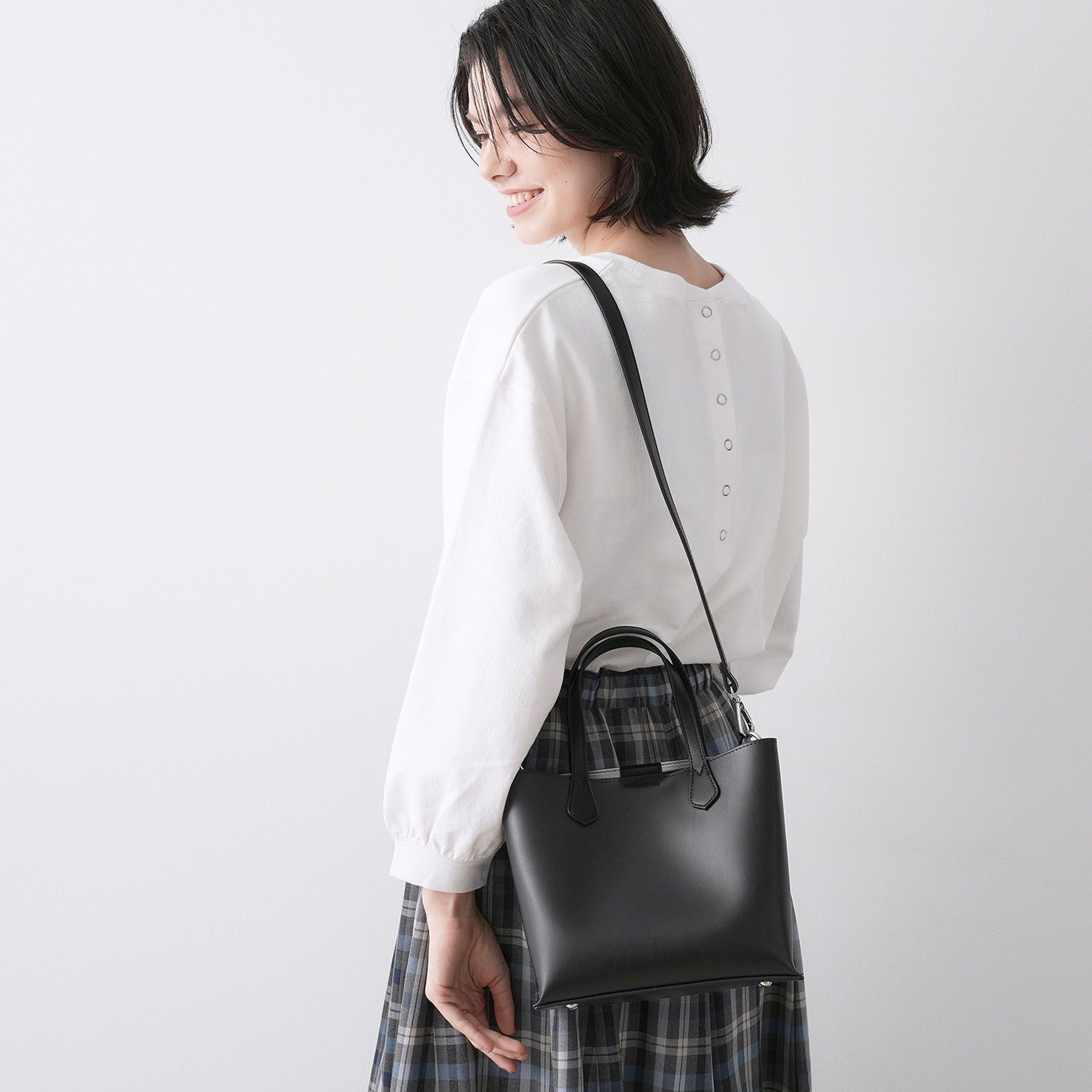 Dessin「【2WAY/軽量】スクエアトートバッグ」|トートバッグ|ブラック(019)