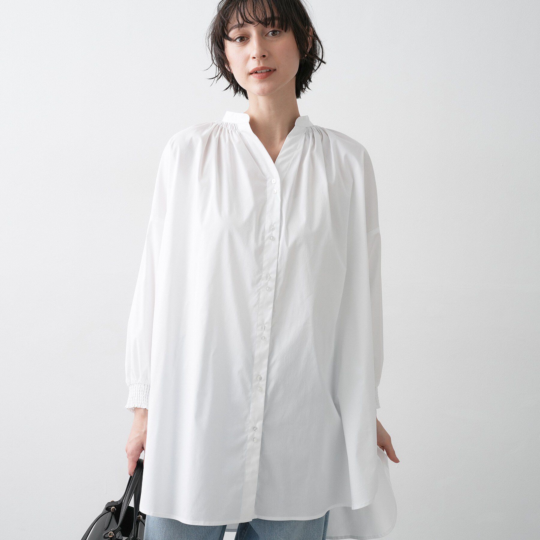 Dessin「【洗える】シャーリングネックチュニックシャツ」|チュニック|ホワイト(002)