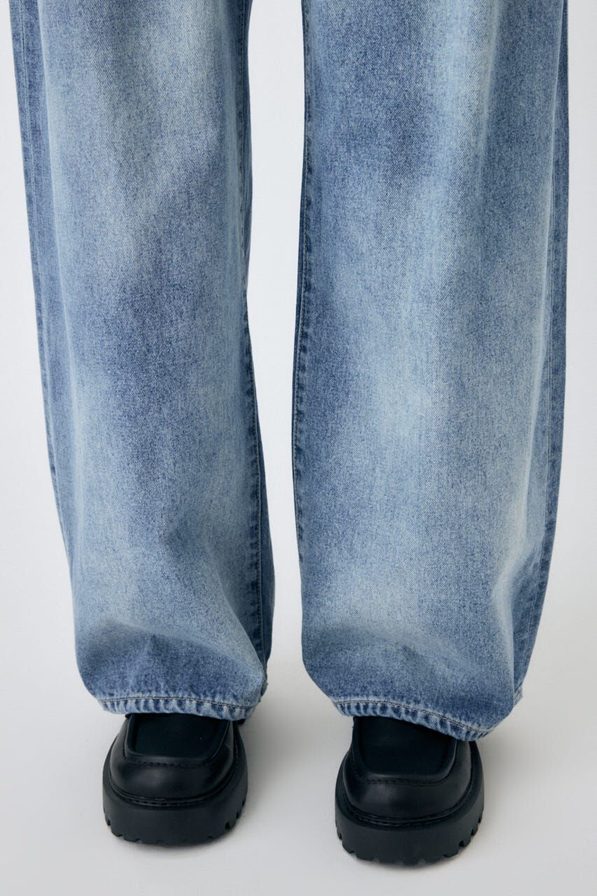 MOUSSY「TUCKED WAIST LOOSE ストレートデニム」|デニム|