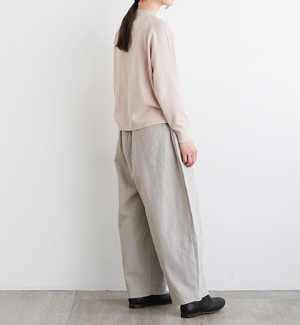 休日と詩「小さなポケットのニット」|ニット・セーター|