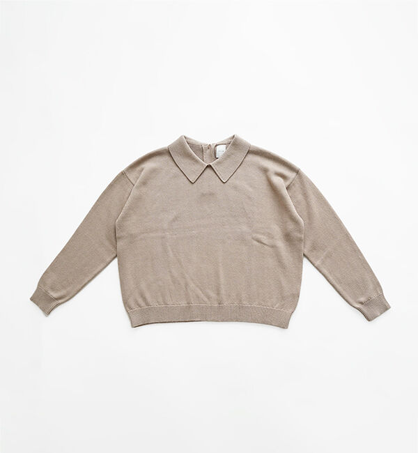 休日と詩「休日のやさしい襟のニット」|ニット・セーター|