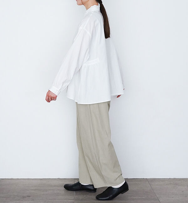 オオカミとフクロウ「オオカミと小鳥の囀る木の下で」|シャツ・ブラウス|