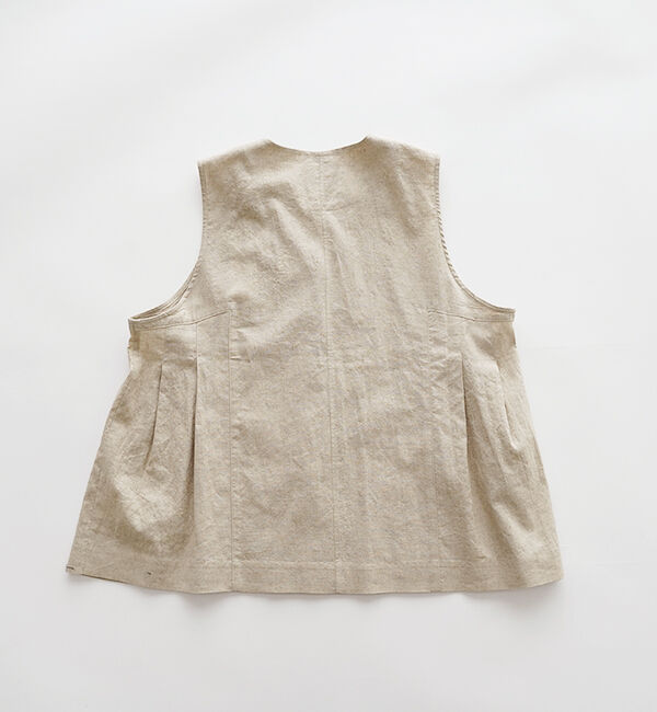 オオカミとフクロウ「フクロウと湖のほとりのシロツメグサ&ldquo;あわせ&rdquo;」|ベスト・ジレ|