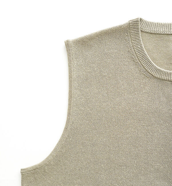 オオカミとフクロウ「オオカミと小さなくるみのタンバリン」|ベスト・ジレ|