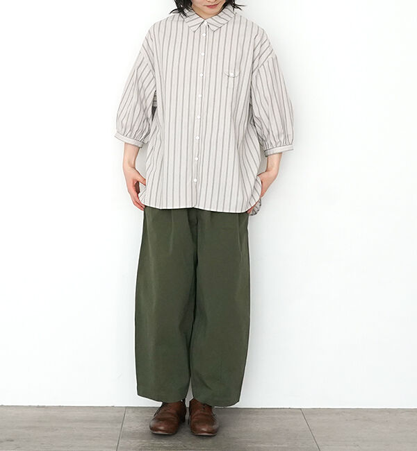 休日と詩「小さなポケットと襟のシャツ"7分袖"」|シャツ・ブラウス|ベージュ