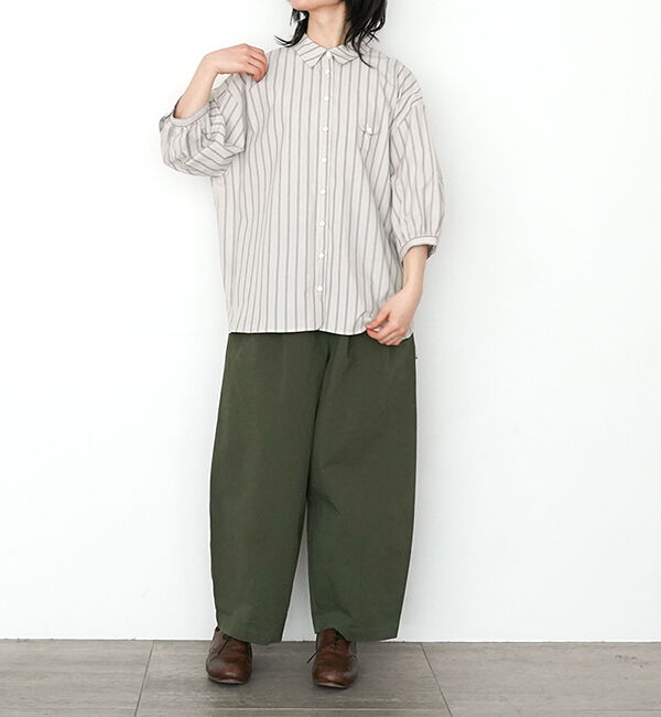 休日と詩「小さなポケットと襟のシャツ"7分袖"」|シャツ・ブラウス|