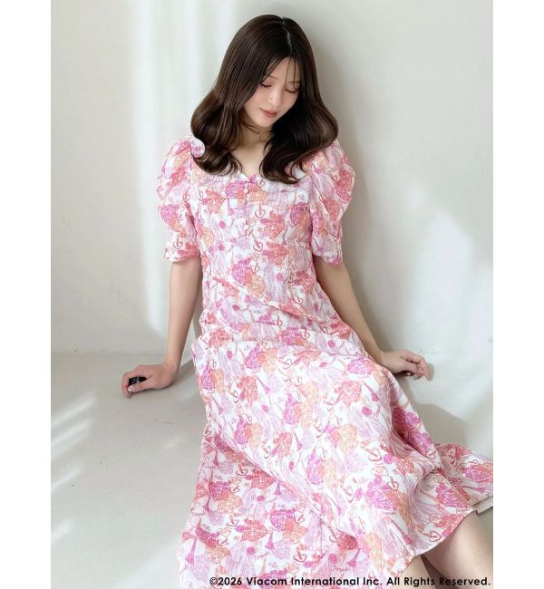 MERCURYDUO「【EMILY IN PARISコラボ】エミリープリントフレアワンピース」|ワンピース|
