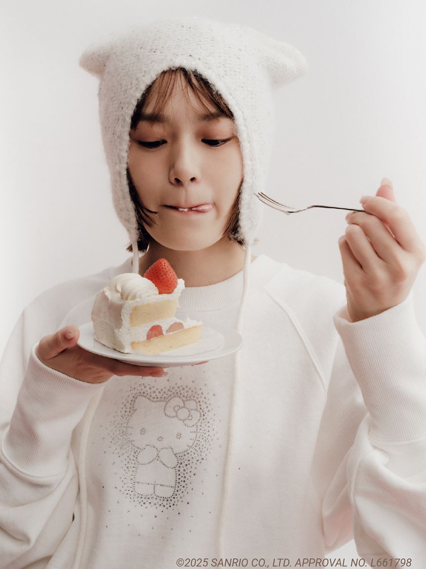 FURFUR「【WEB・一部店舗限定カラー】HELLO KITTYクリスタルスウェット」|スウェット・ジャージ|