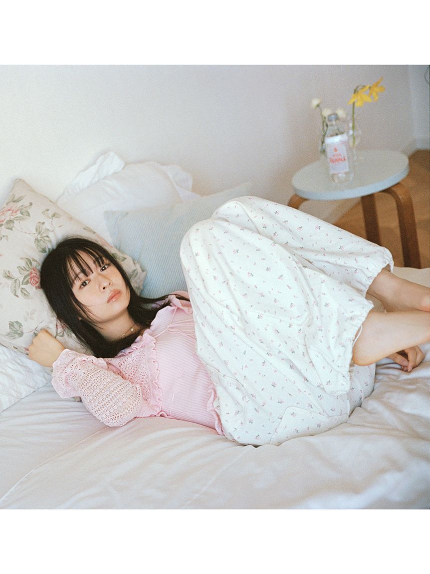 FURFUR「【限定カラー】ミニフラワープリントスウェットパンツ」|チノ|