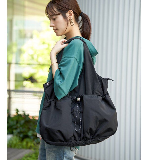 ikka「【雑誌InRed4月号掲載】撥水ドロストポケバルーントート」|トートバッグ|