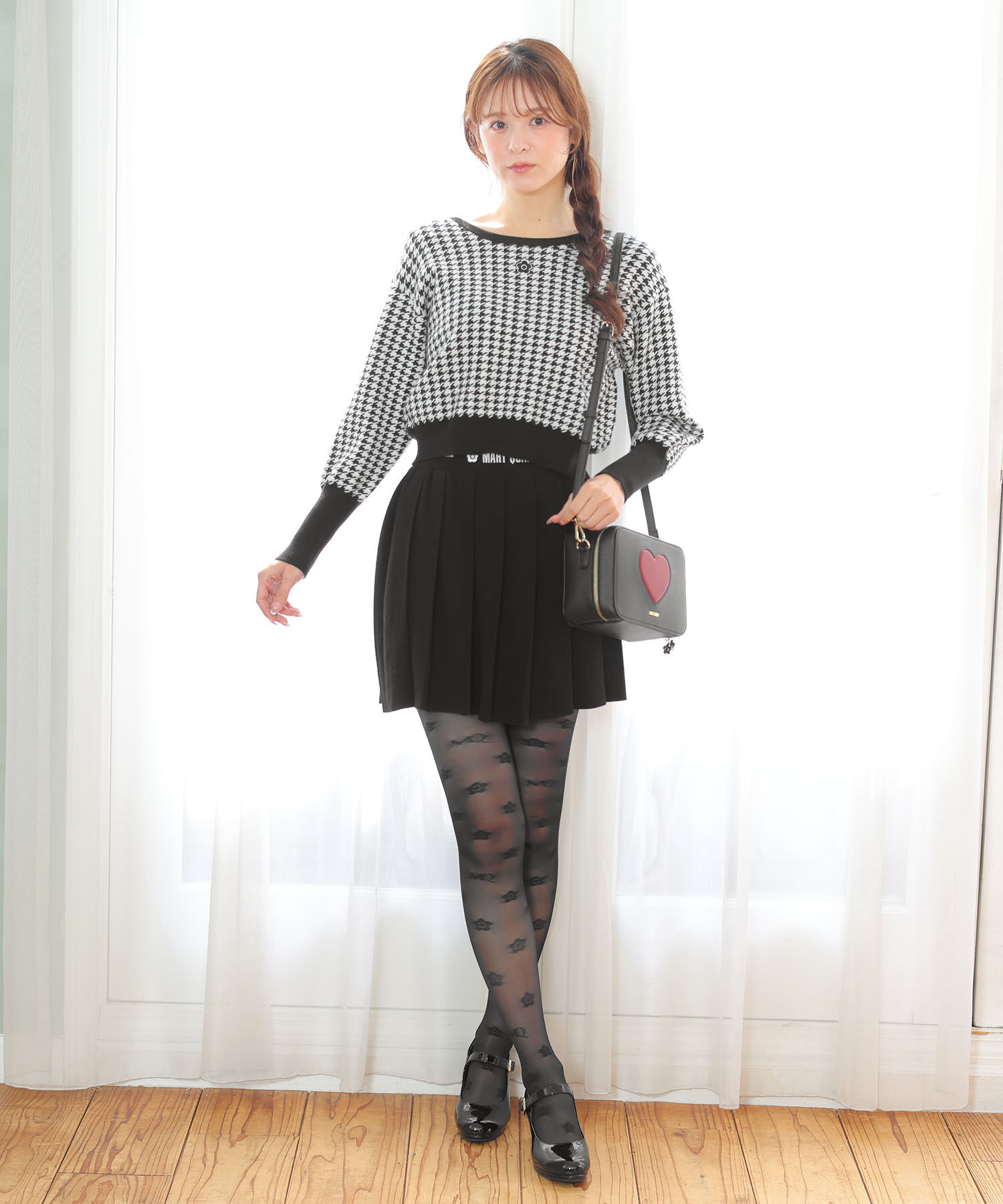 MARY QUANT「ハートインパクト ショルダー」|ショルダー・メッセンジャー|