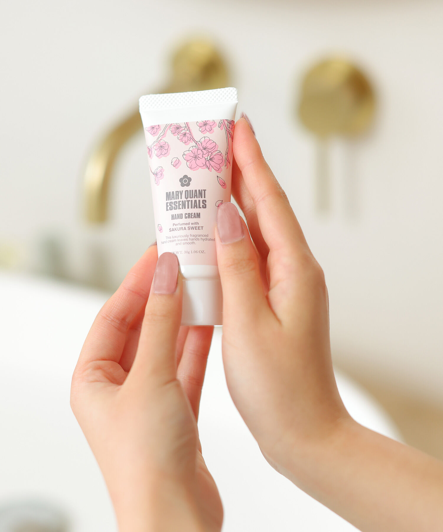 MARY QUANT「『数量限定』エッセンシャルズ ハンドクリーム」|ハンドケア|