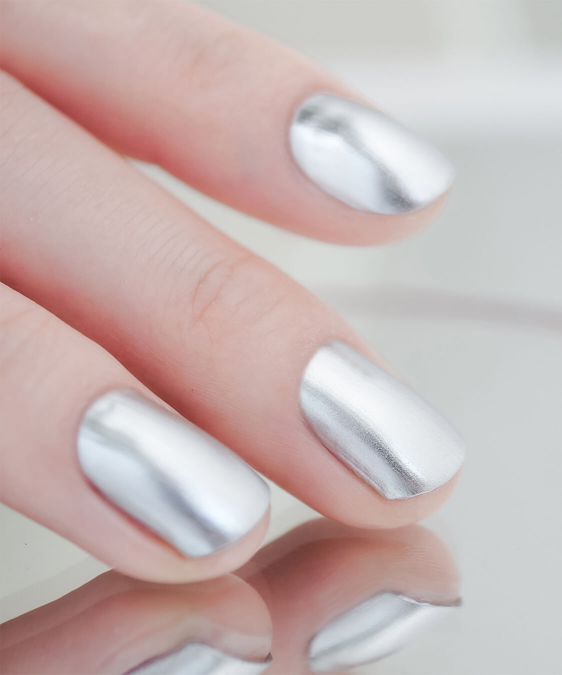 NAILS INC「MIRROR CHROME」|ネイルカラー|