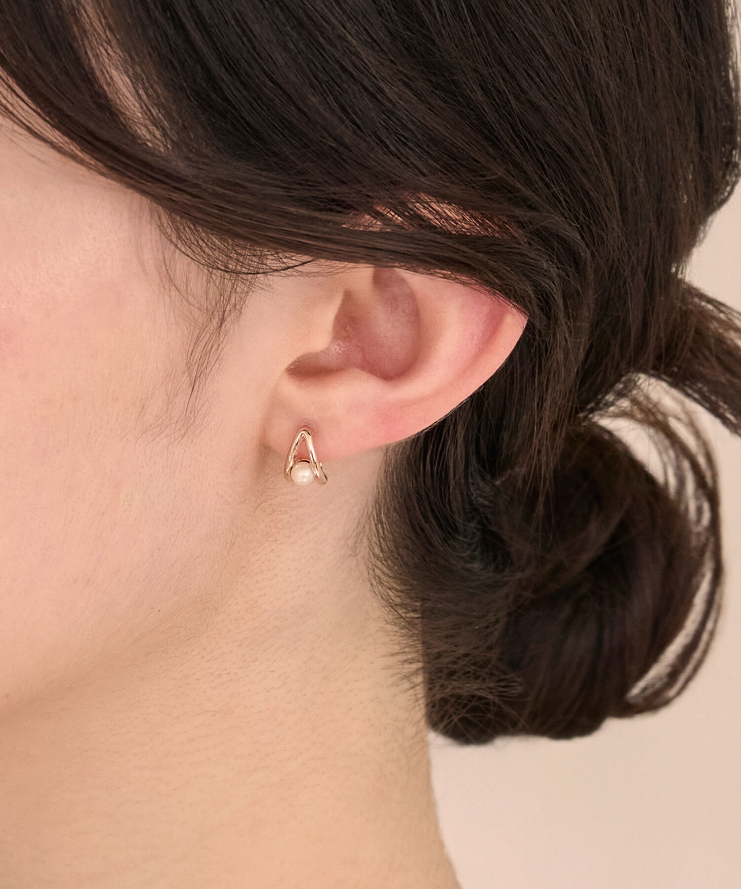 Phoebe「【金属アレルギー対応】ドロップパールセラミックポストピアス」|ピアス|