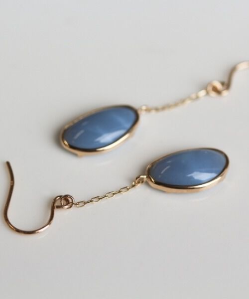  「カラーストーン フック ピアス | K10YG 〈ブルーオパール / ラブラドライト〉」|ピアス|