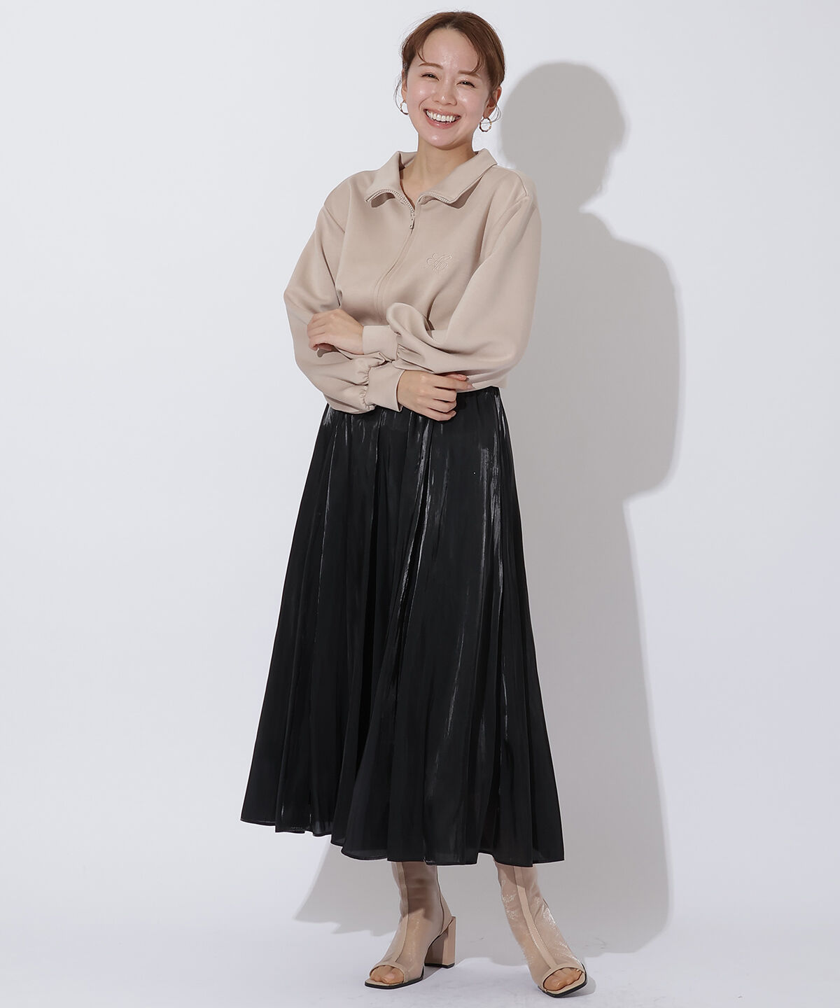 アンドクチュール「刺繍入りZIPカーデプルオーバー」|カーディガン|