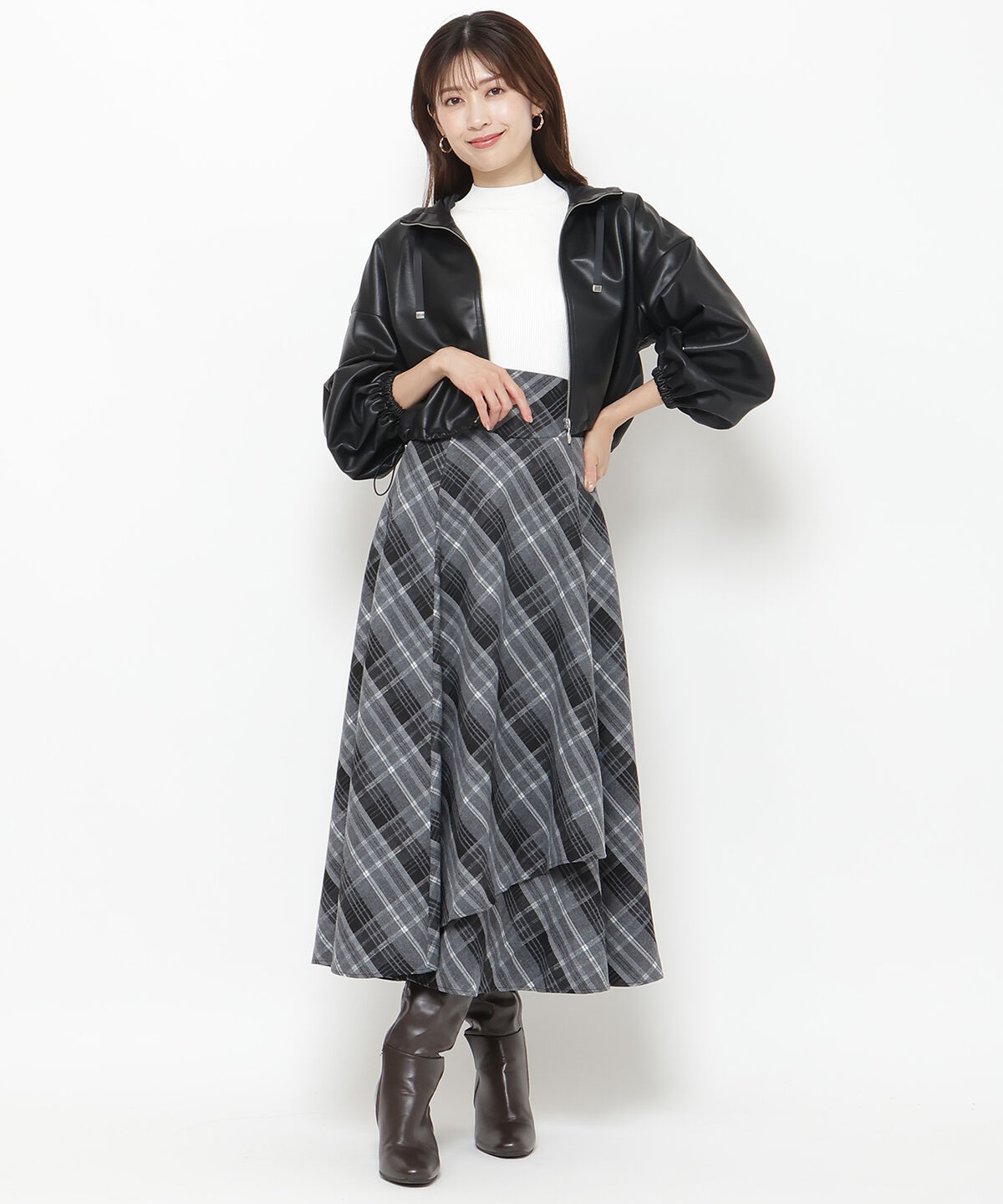 アンドクチュール「フェイクレザークロップドマンパ」|アウトドア|