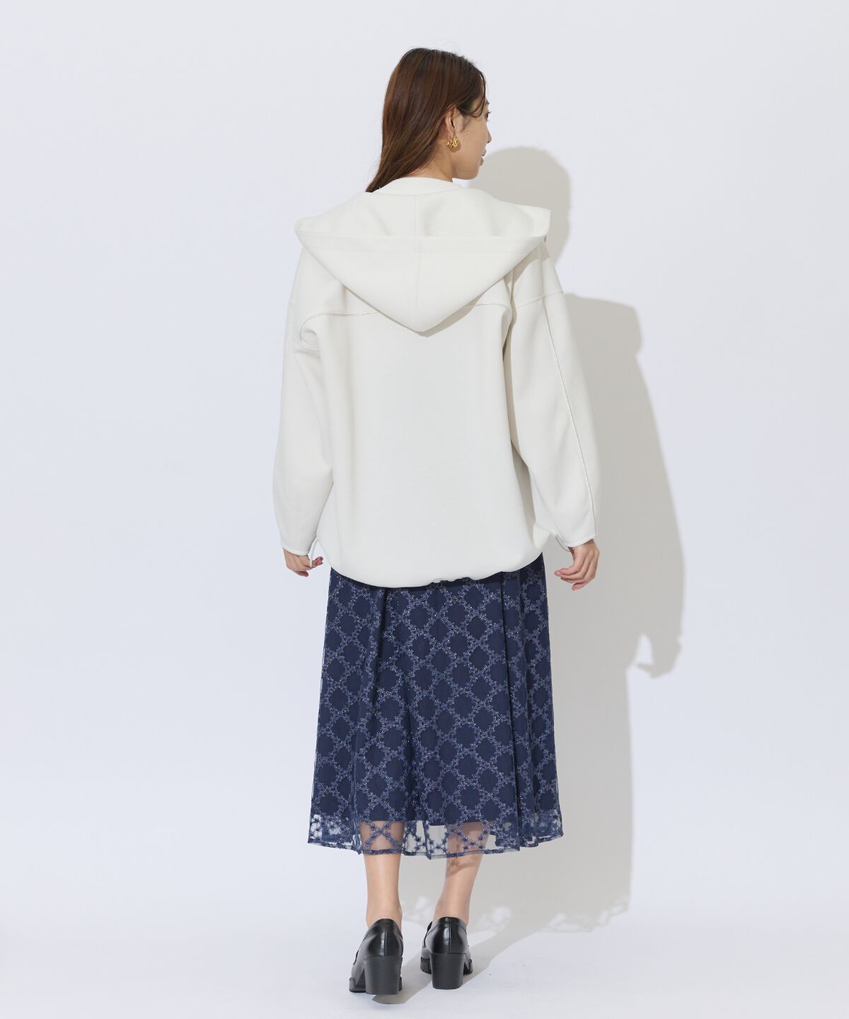 アンドクチュール「ダンボールポンチフーディーブルゾン」|ブルゾン・スタジャン|