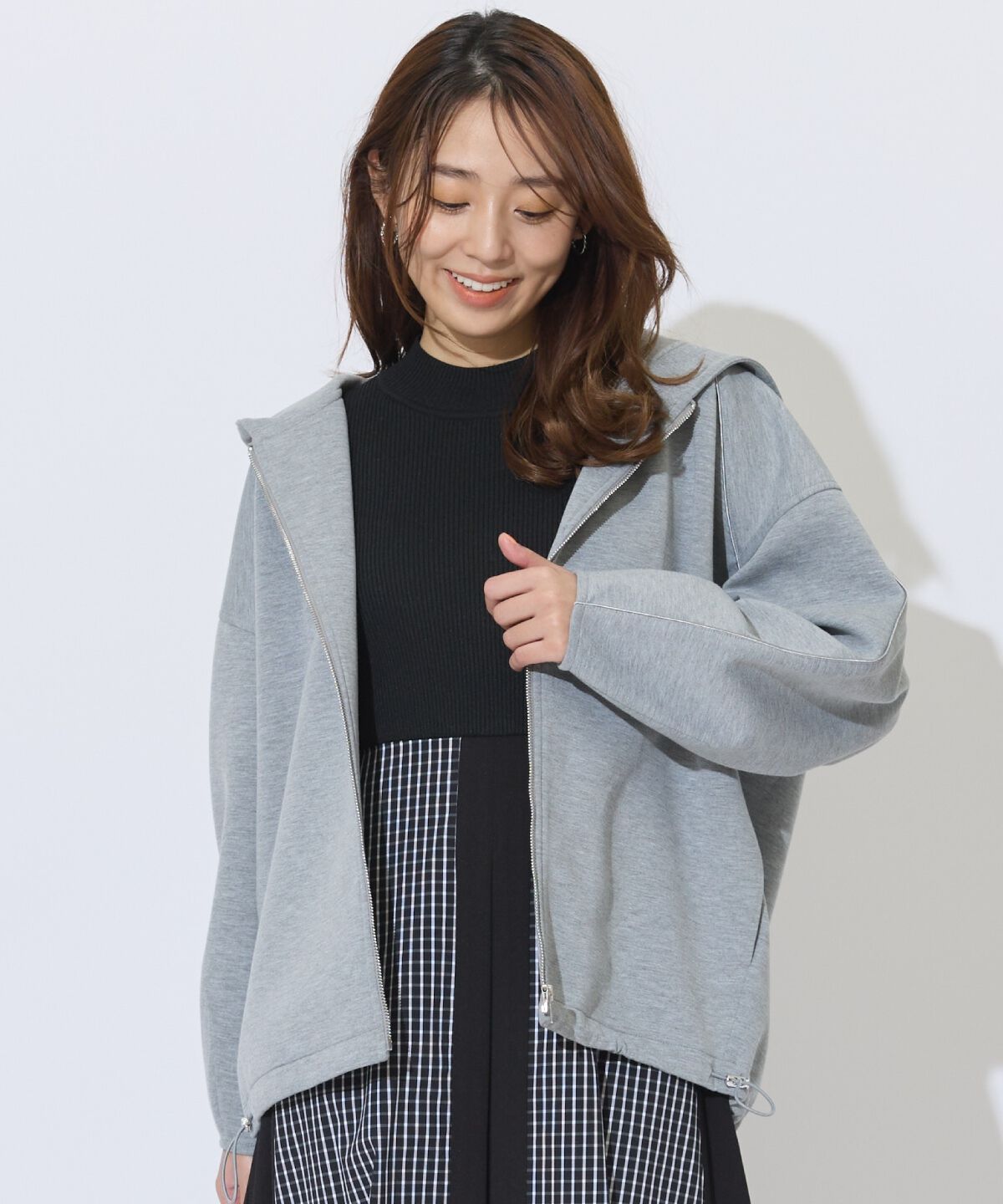 アンドクチュール「ダンボールポンチフーディーブルゾン」|ブルゾン・スタジャン|