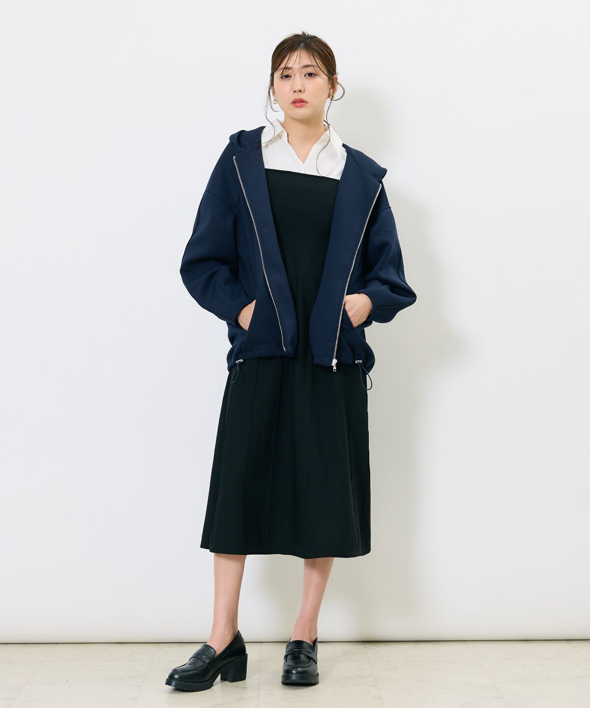 アンドクチュール「ダンボールポンチフーディーブルゾン」|ブルゾン・スタジャン|